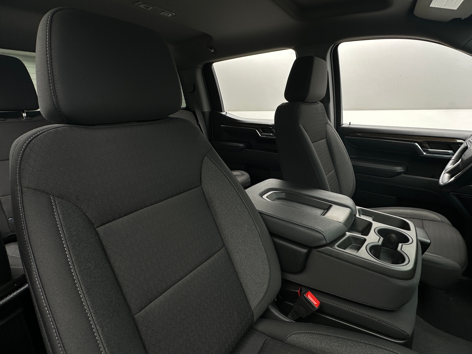 Thumbnail: 2024 Chevrolet Silverado 1500 - 2