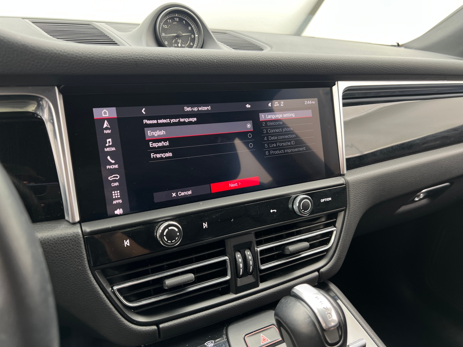 Thumbnail: 2023 Porsche Macan - 3