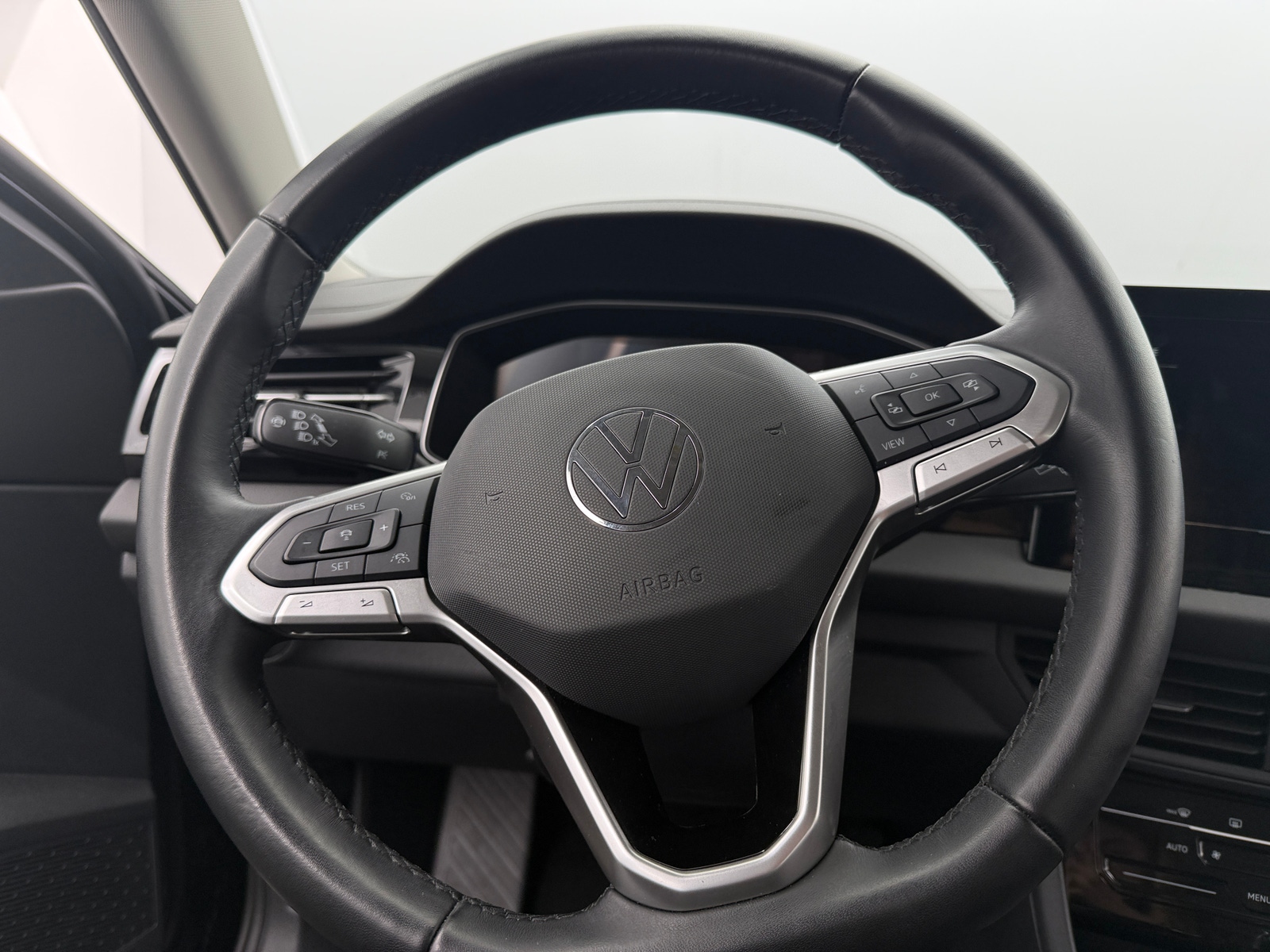 Thumbnail: 2025 Volkswagen Jetta - 5