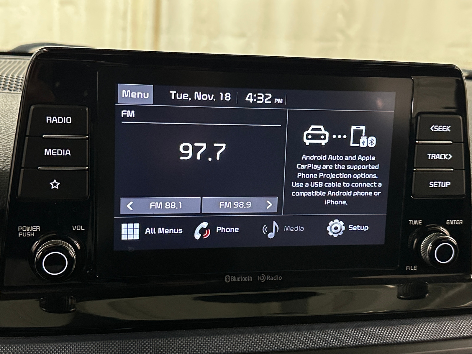 Thumbnail: 2021 Kia Seltos - 3