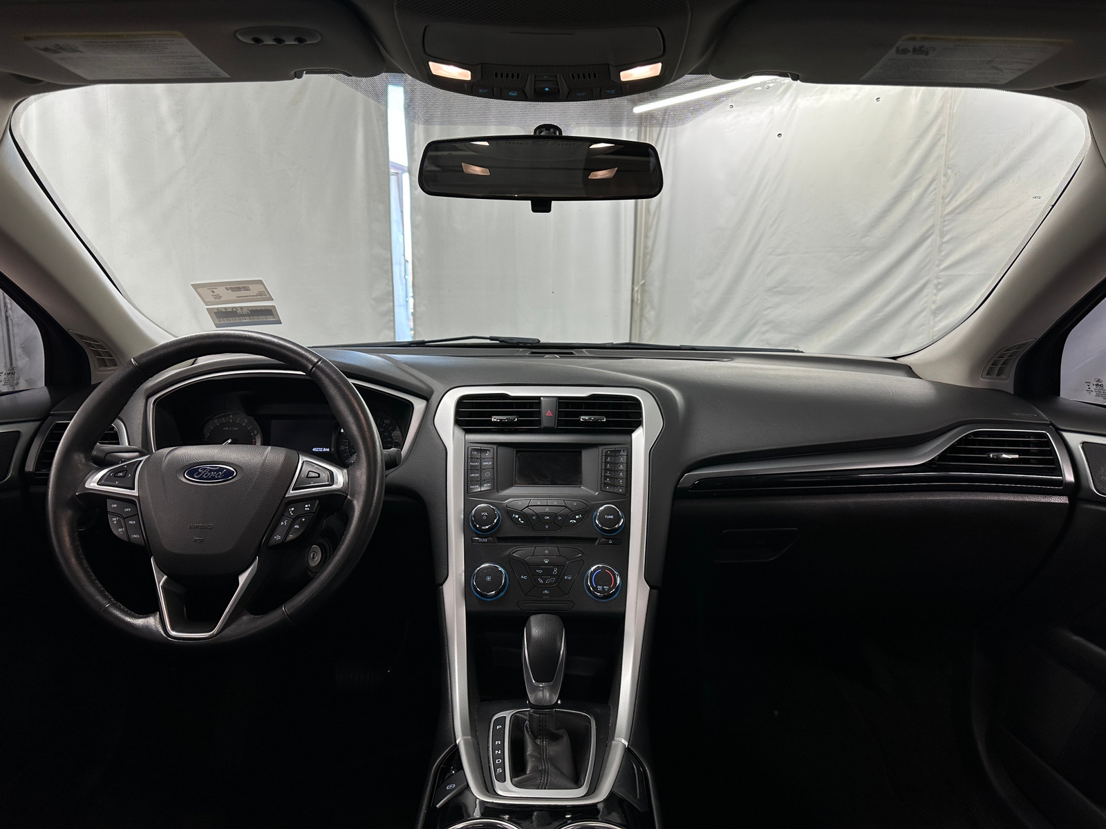 Thumbnail: 2015 Ford Fusion - 3