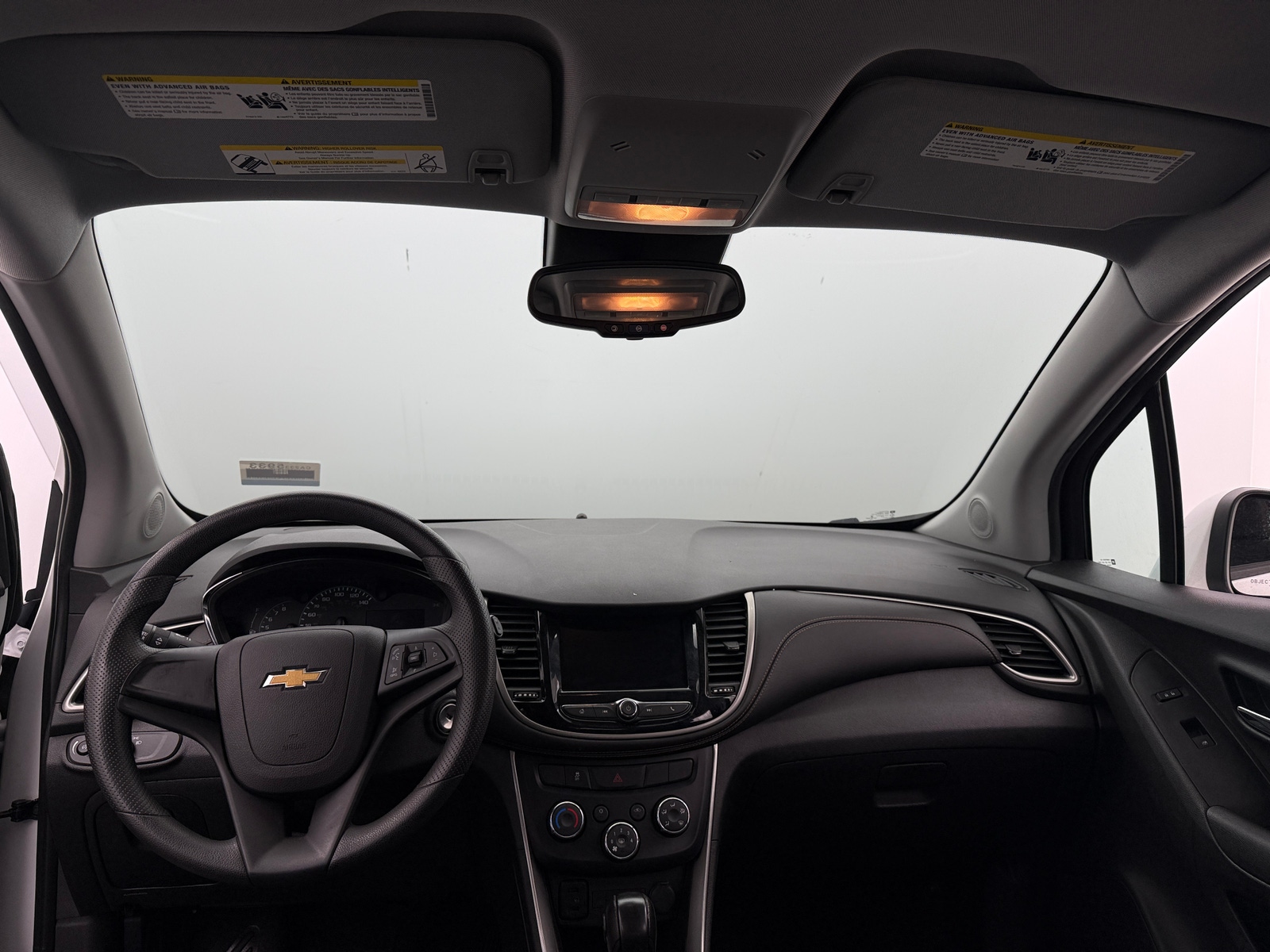 Thumbnail: 2020 Chevrolet Trax - 3