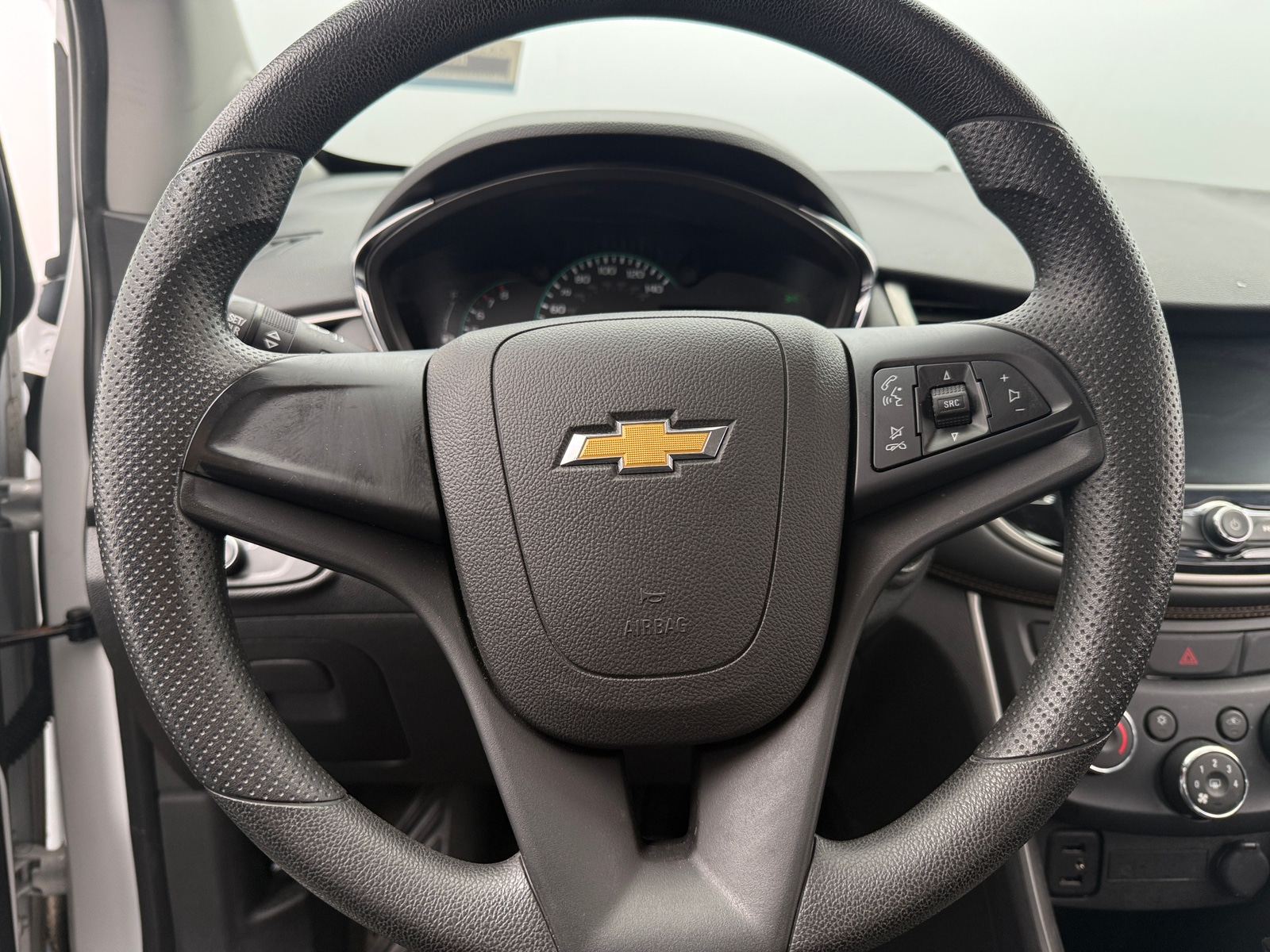 Thumbnail: 2020 Chevrolet Trax - 5