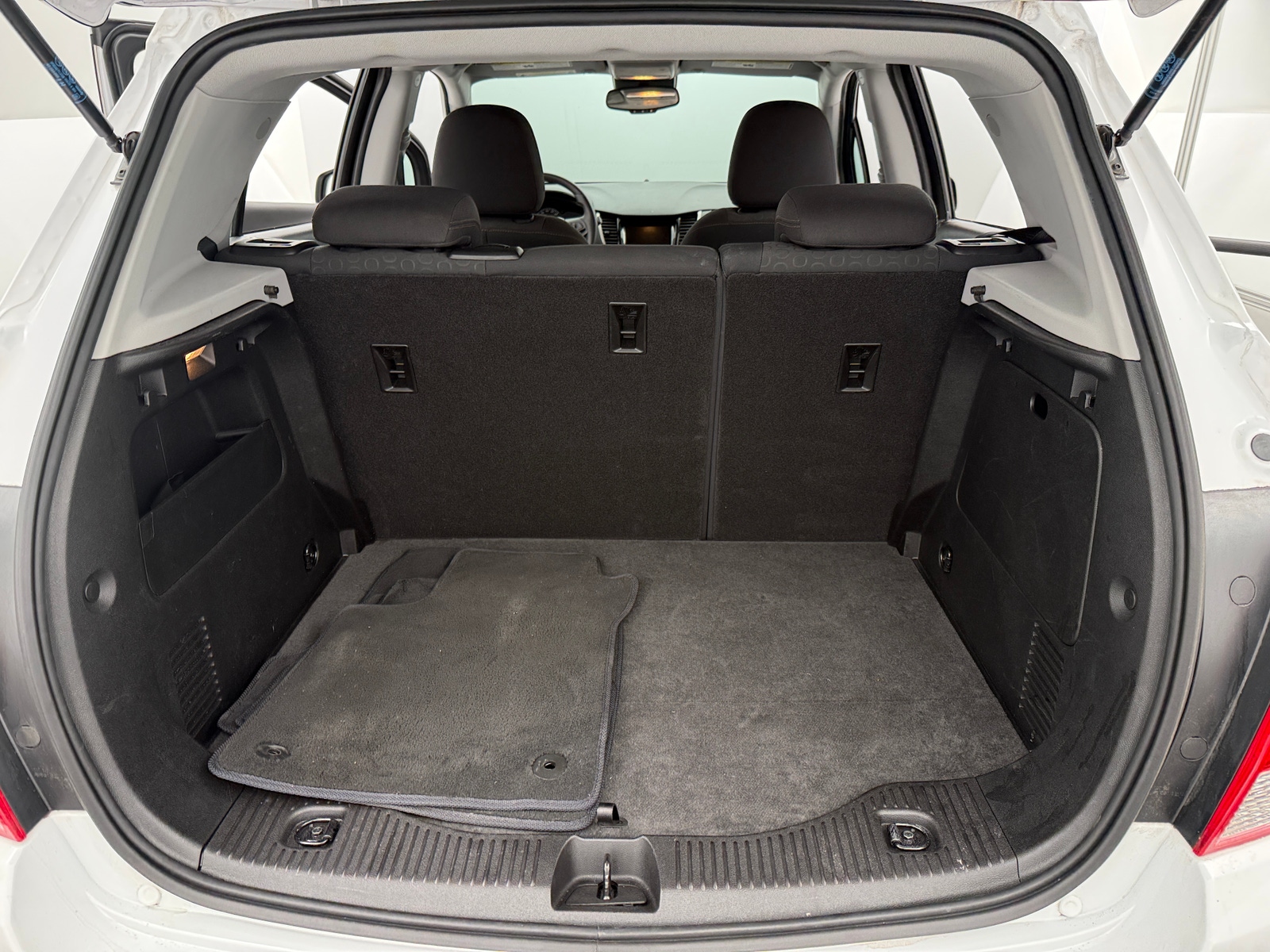 Thumbnail: 2020 Chevrolet Trax - 7