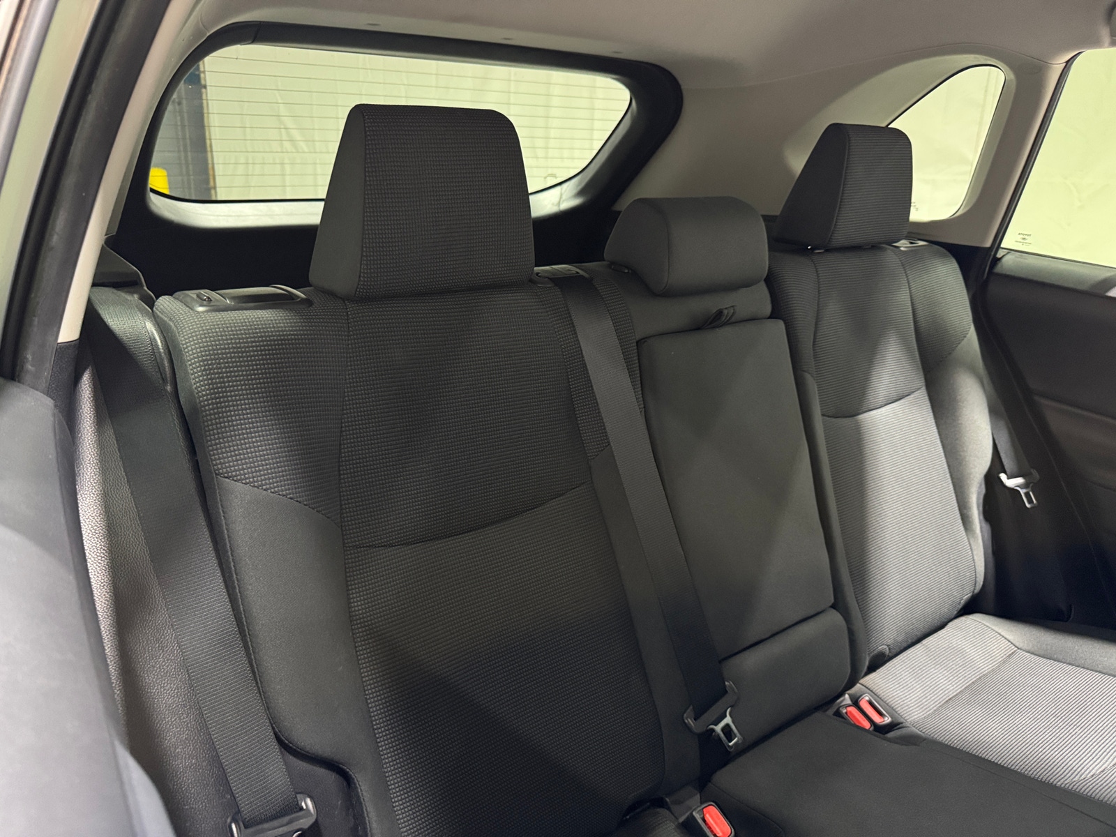 Thumbnail: 2019 Toyota RAV4 - 6