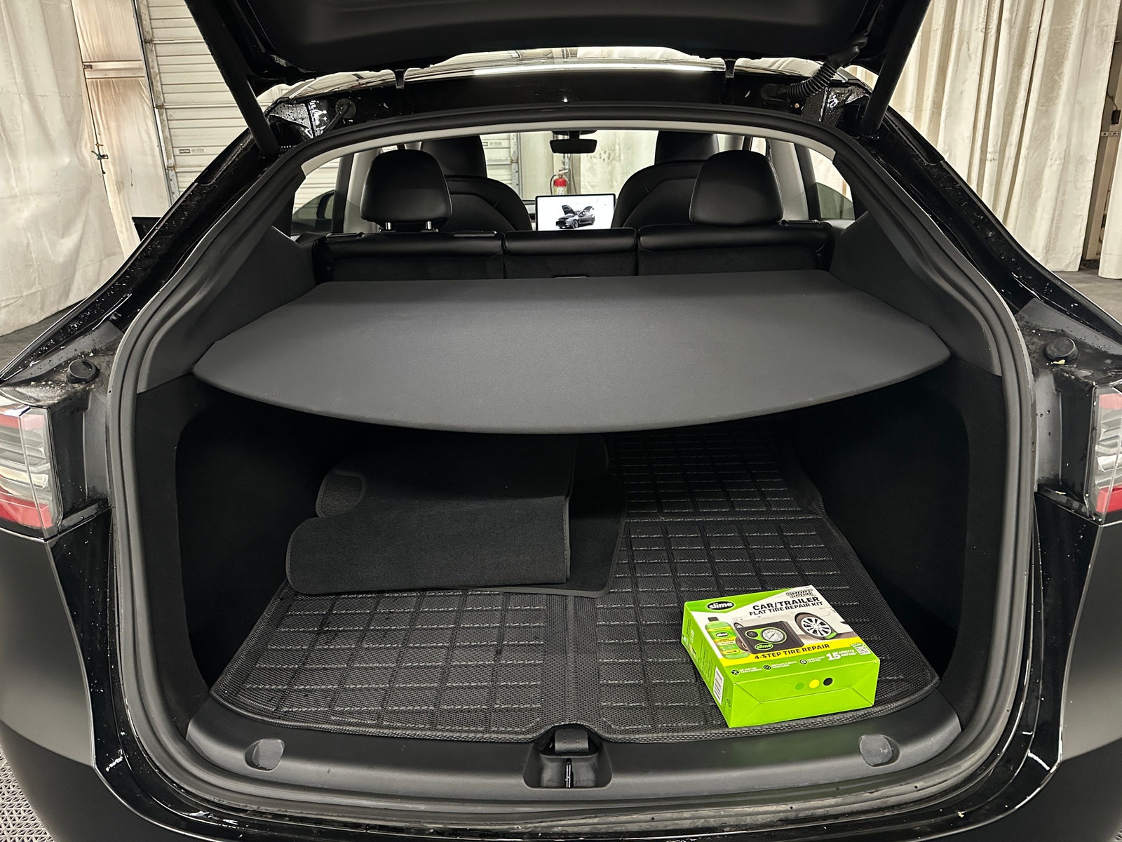 Thumbnail: 2023 Tesla Model Y - 6