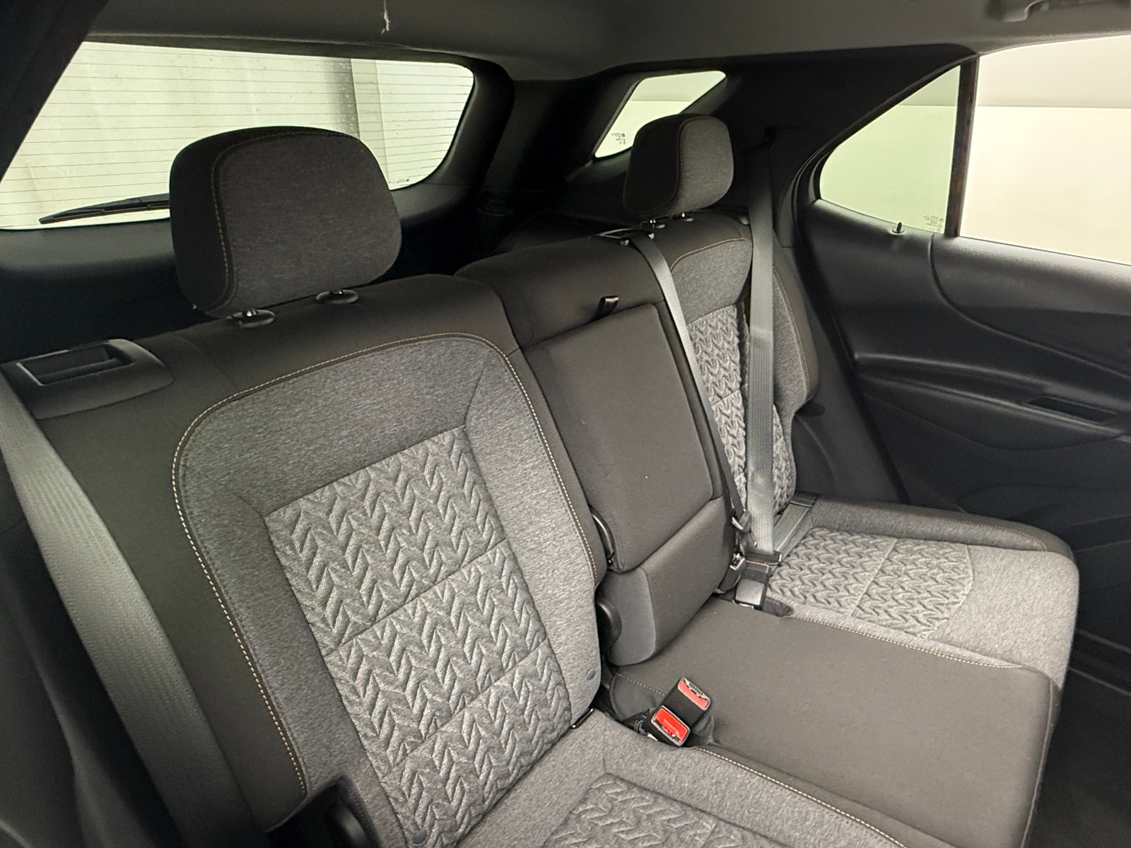 Thumbnail: 2023 Chevrolet Equinox - 6