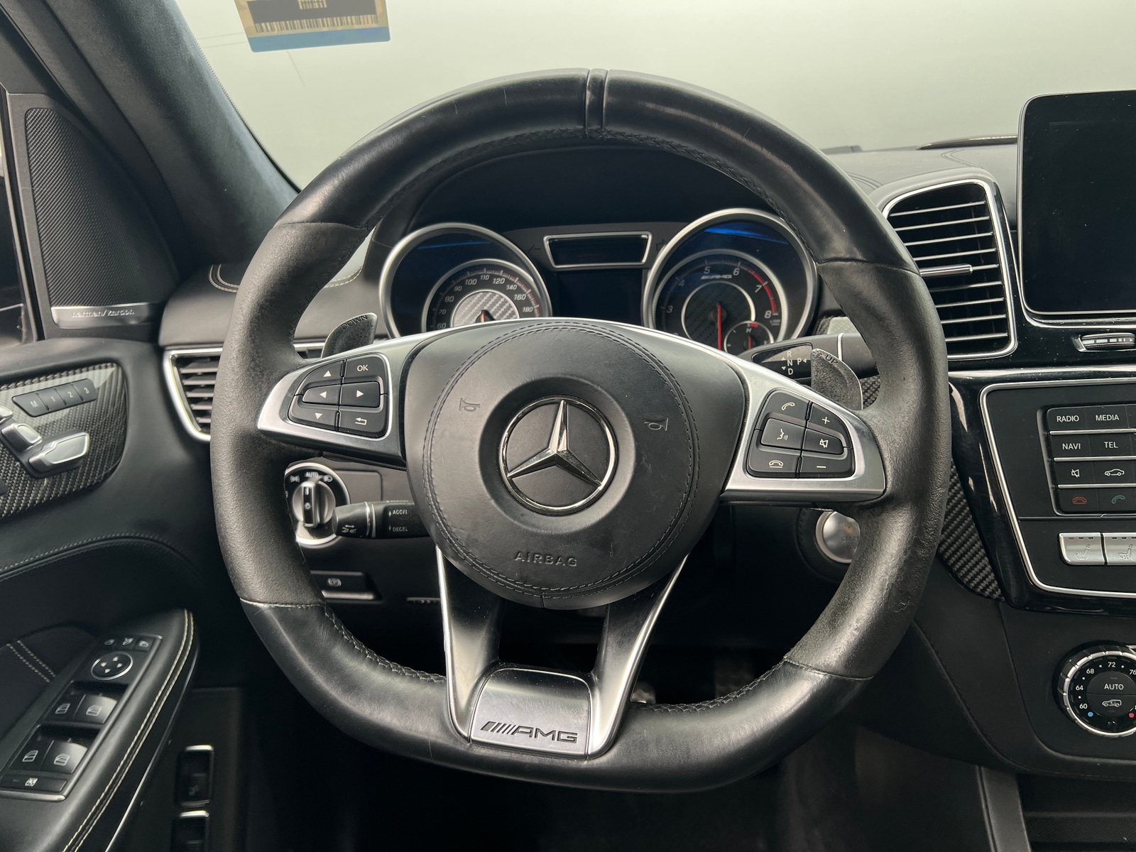 Thumbnail: 2018 Mercedes-Benz GLS - 4