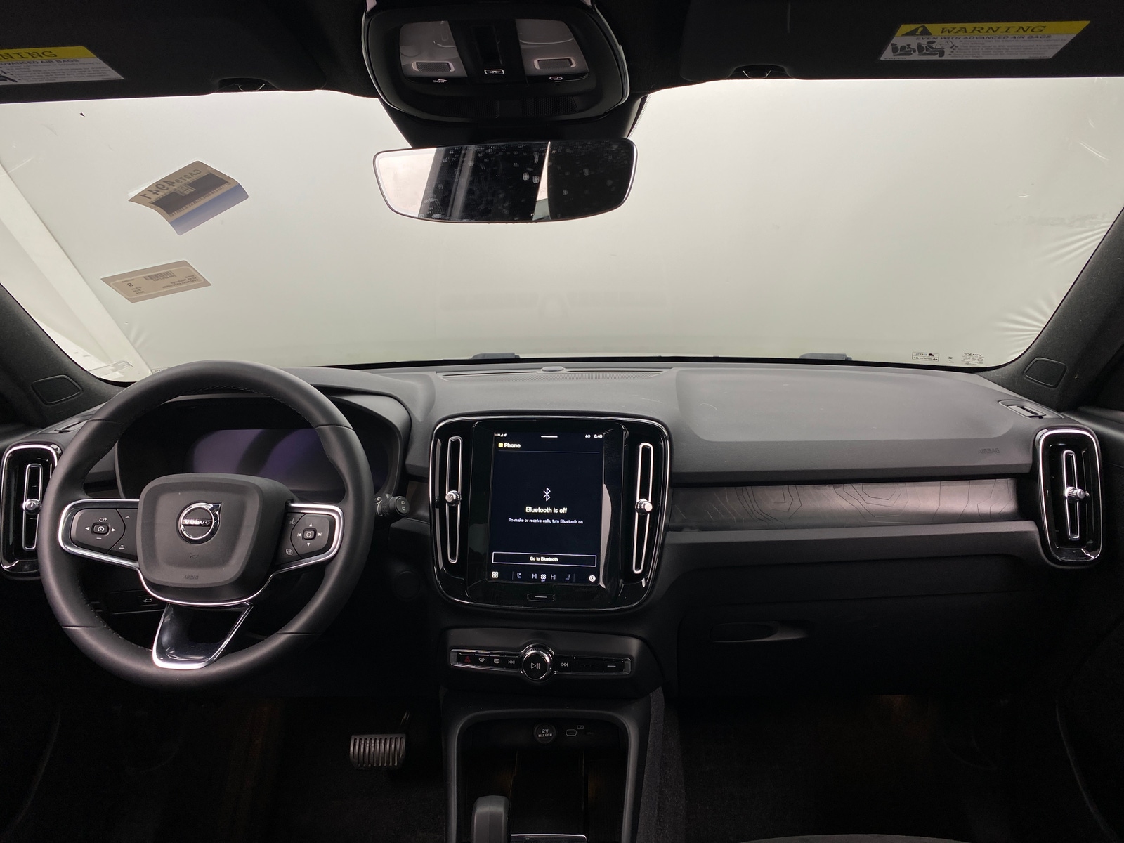 Thumbnail: 2024 Volvo XC40 - 3