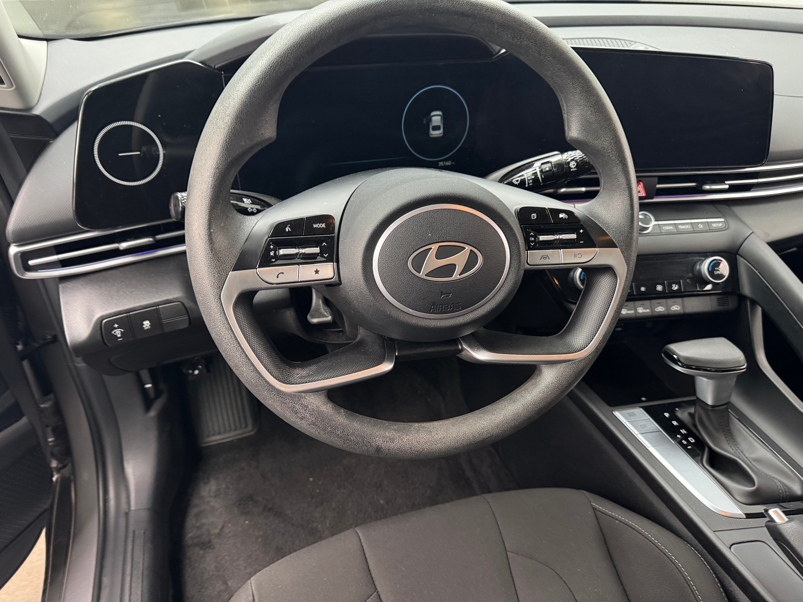 Thumbnail: 2024 Hyundai Elantra - 5