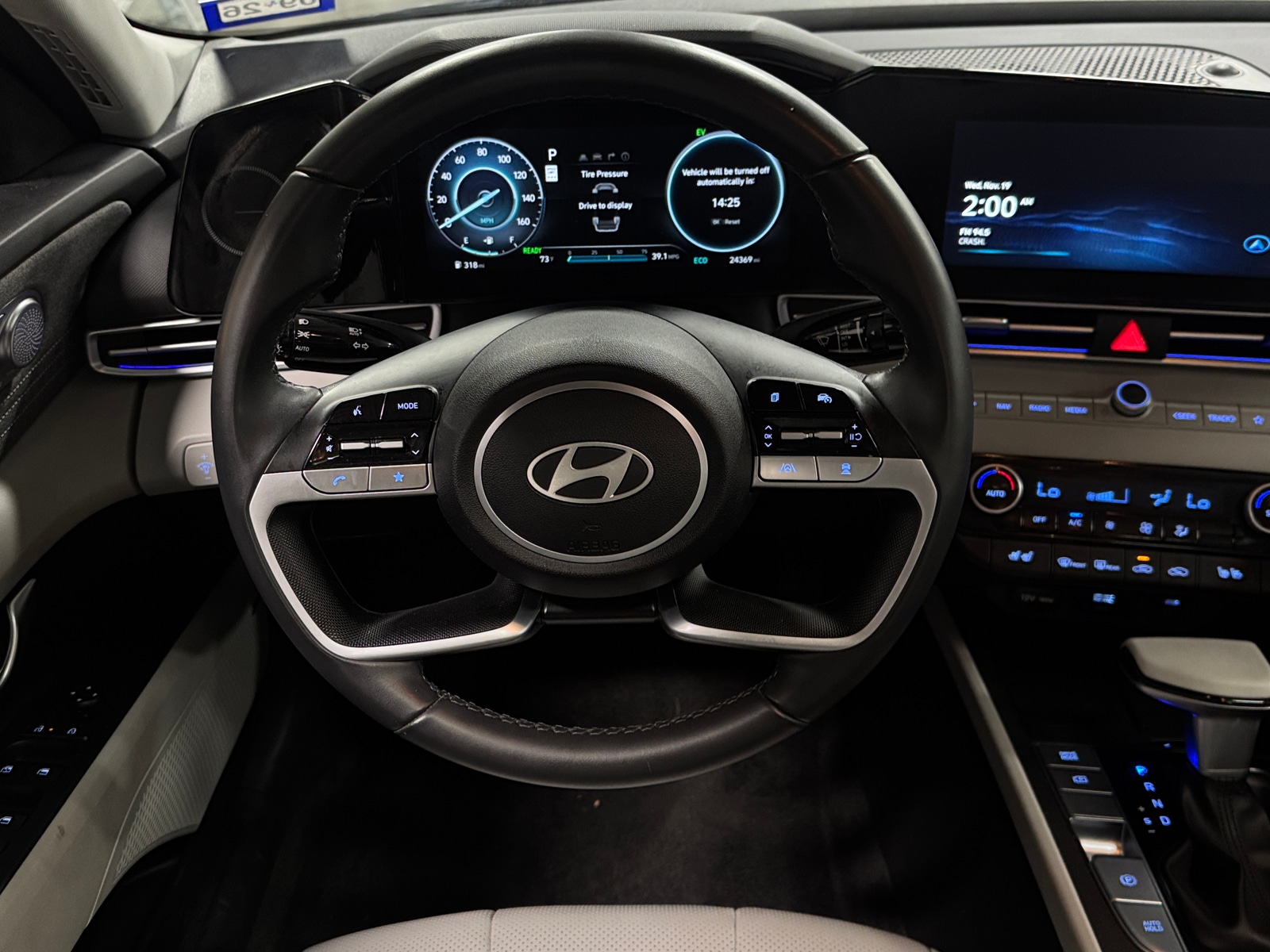 Thumbnail: 2025 Hyundai Elantra - 4