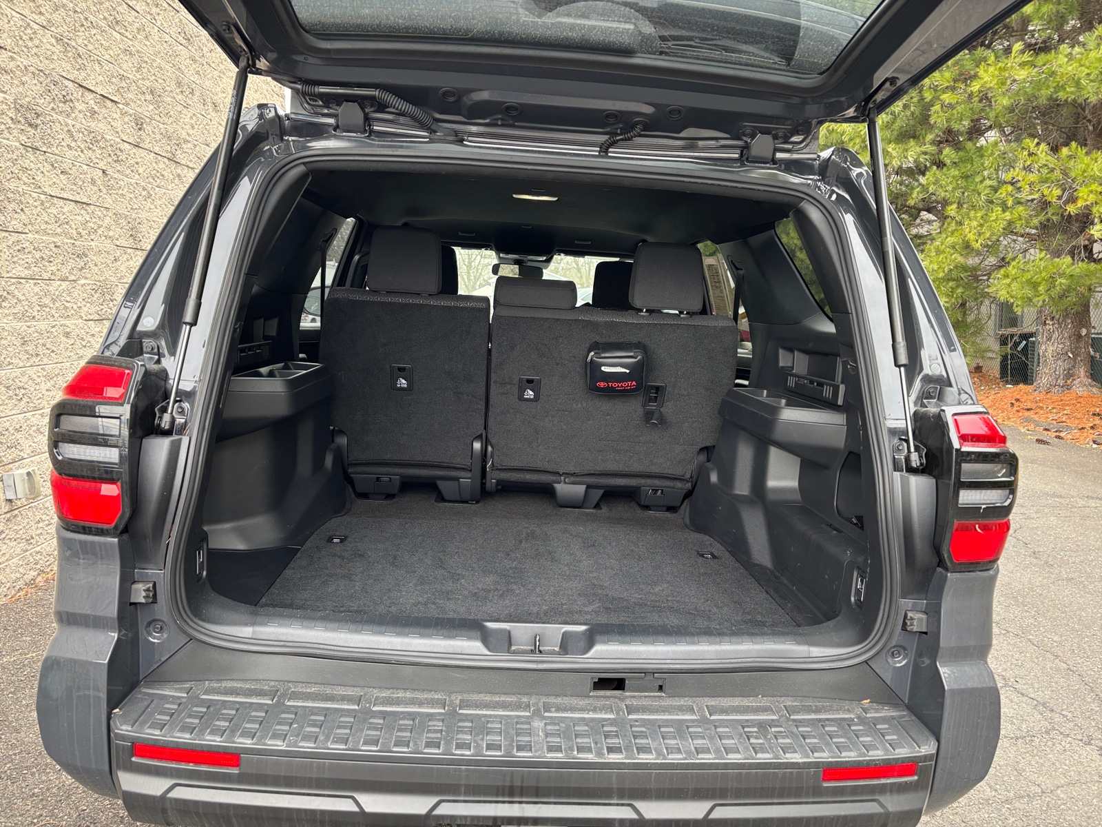 Thumbnail: 2025 Toyota 4Runner - 6