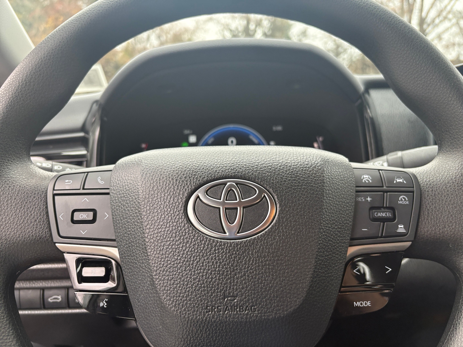 Thumbnail: 2025 Toyota Camry - 4