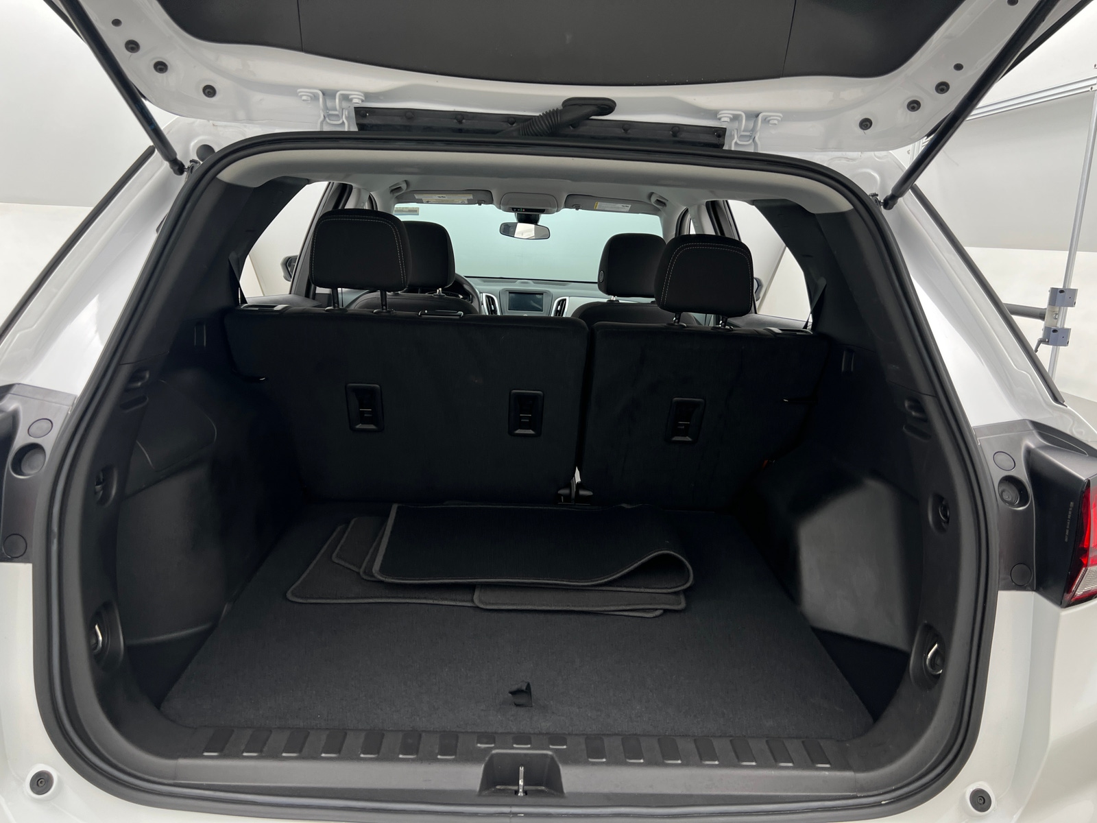 Thumbnail: 2024 Chevrolet Equinox - 7