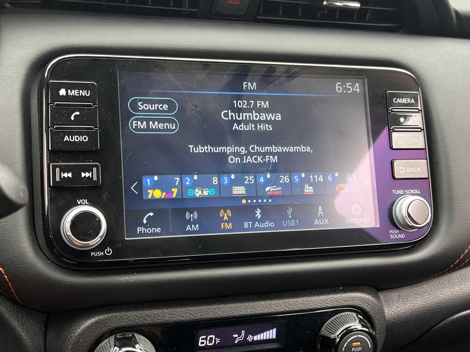 Thumbnail: 2024 Nissan Kicks - 4