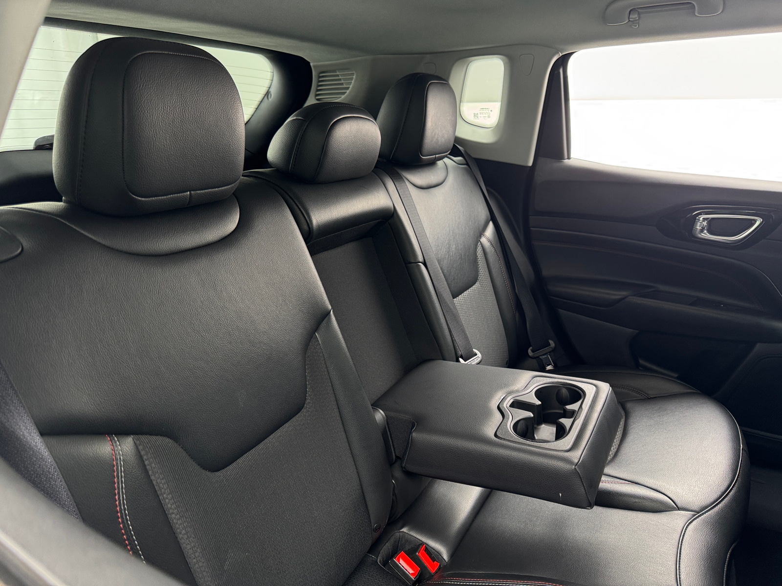 Thumbnail: 2022 Jeep Compass - 5