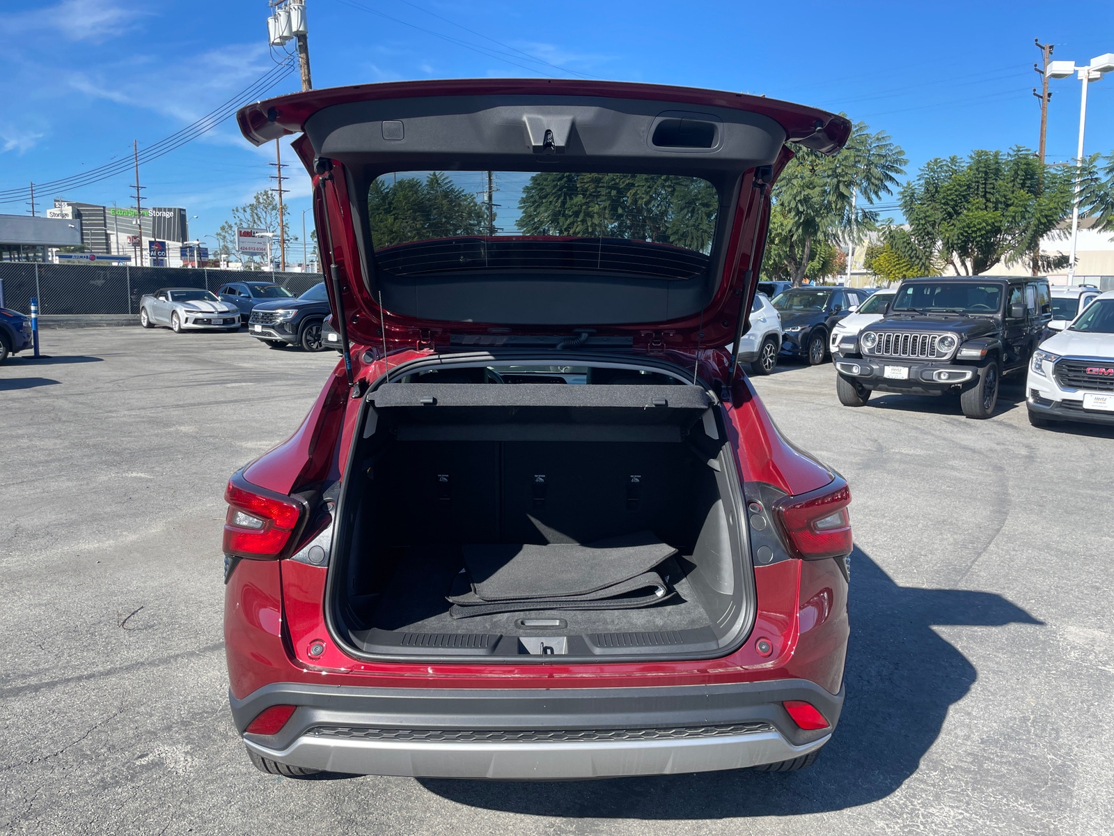 Thumbnail: 2025 Chevrolet Trax - 6