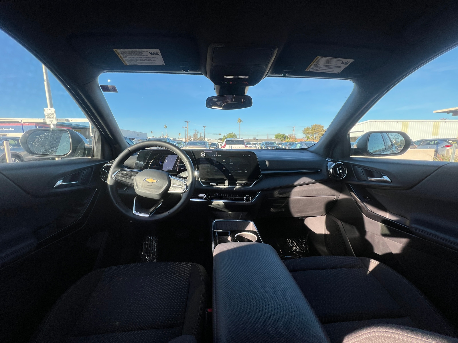 Thumbnail: 2025 Chevrolet Equinox - 3