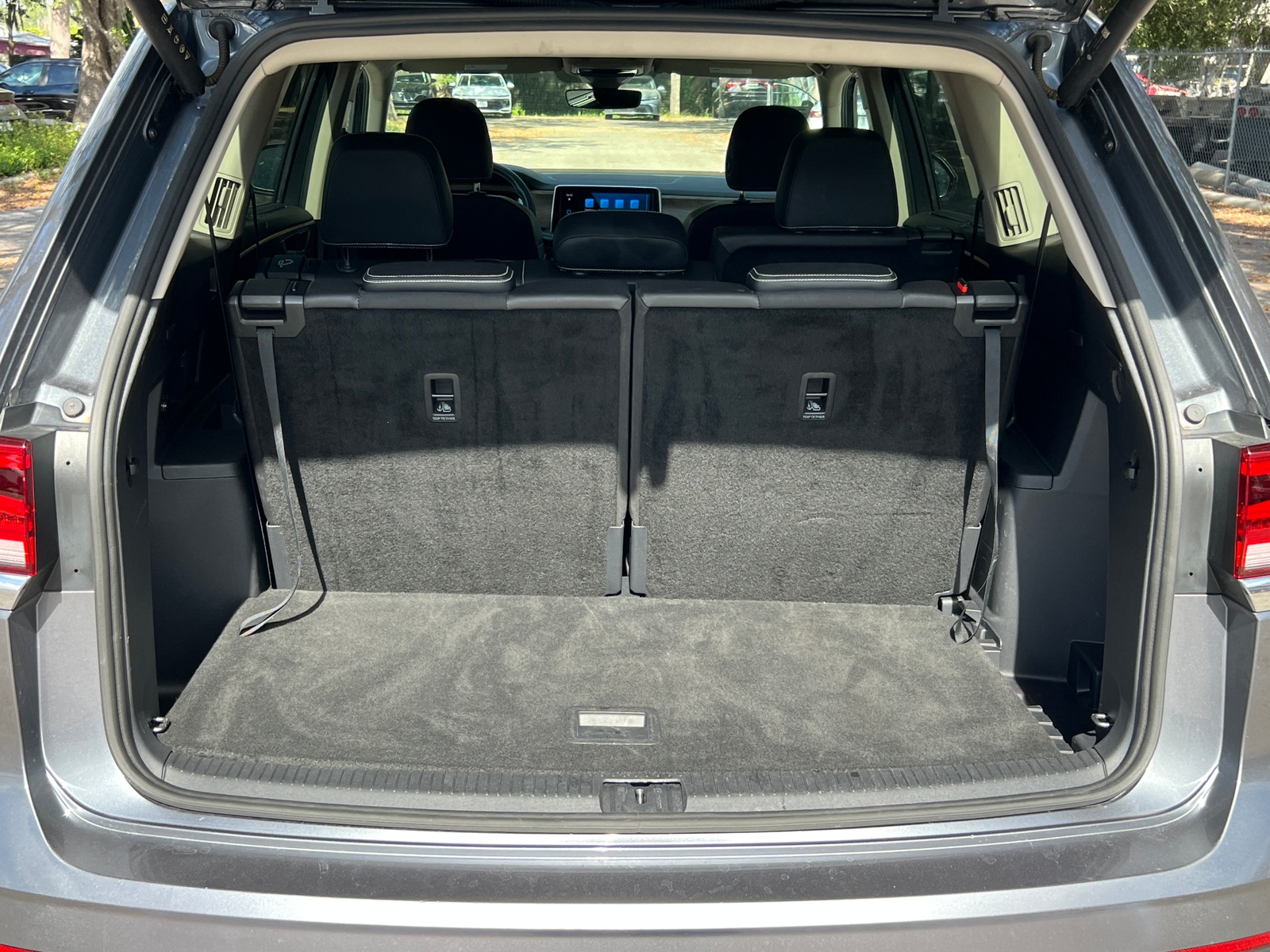 Thumbnail: 2025 Volkswagen Atlas - 4