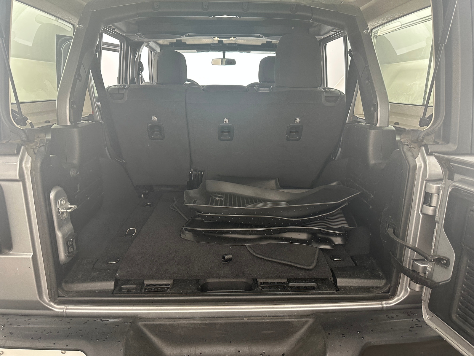 Thumbnail: 2020 Jeep Wrangler - 7