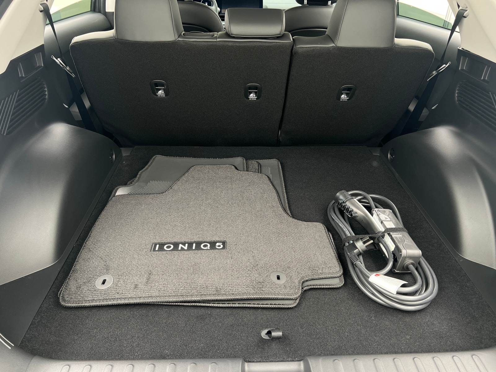 Thumbnail: 2025 Hyundai Ioniq 5 - 6