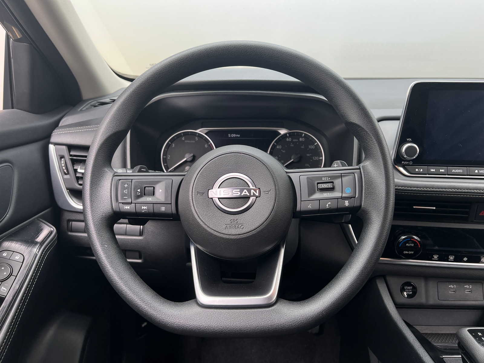 Thumbnail: 2024 Nissan Rogue - 5