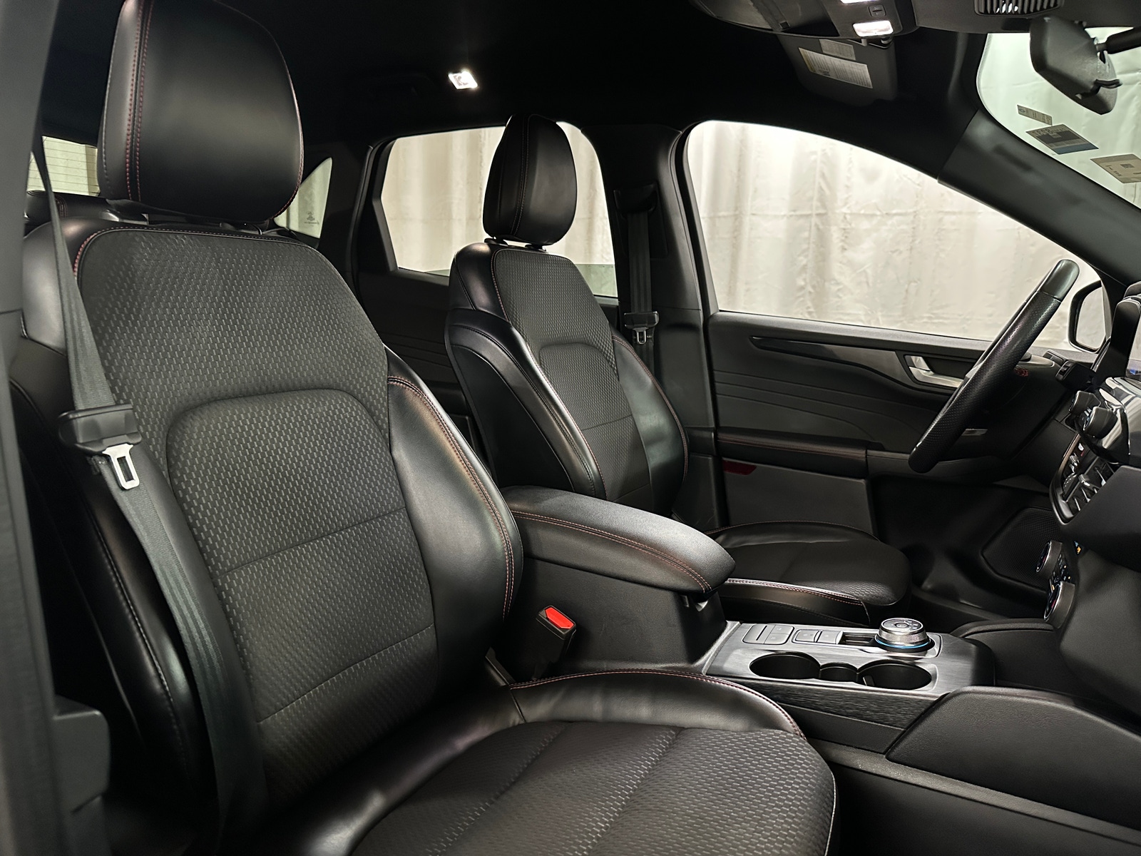 Thumbnail: 2023 Ford Escape - 2