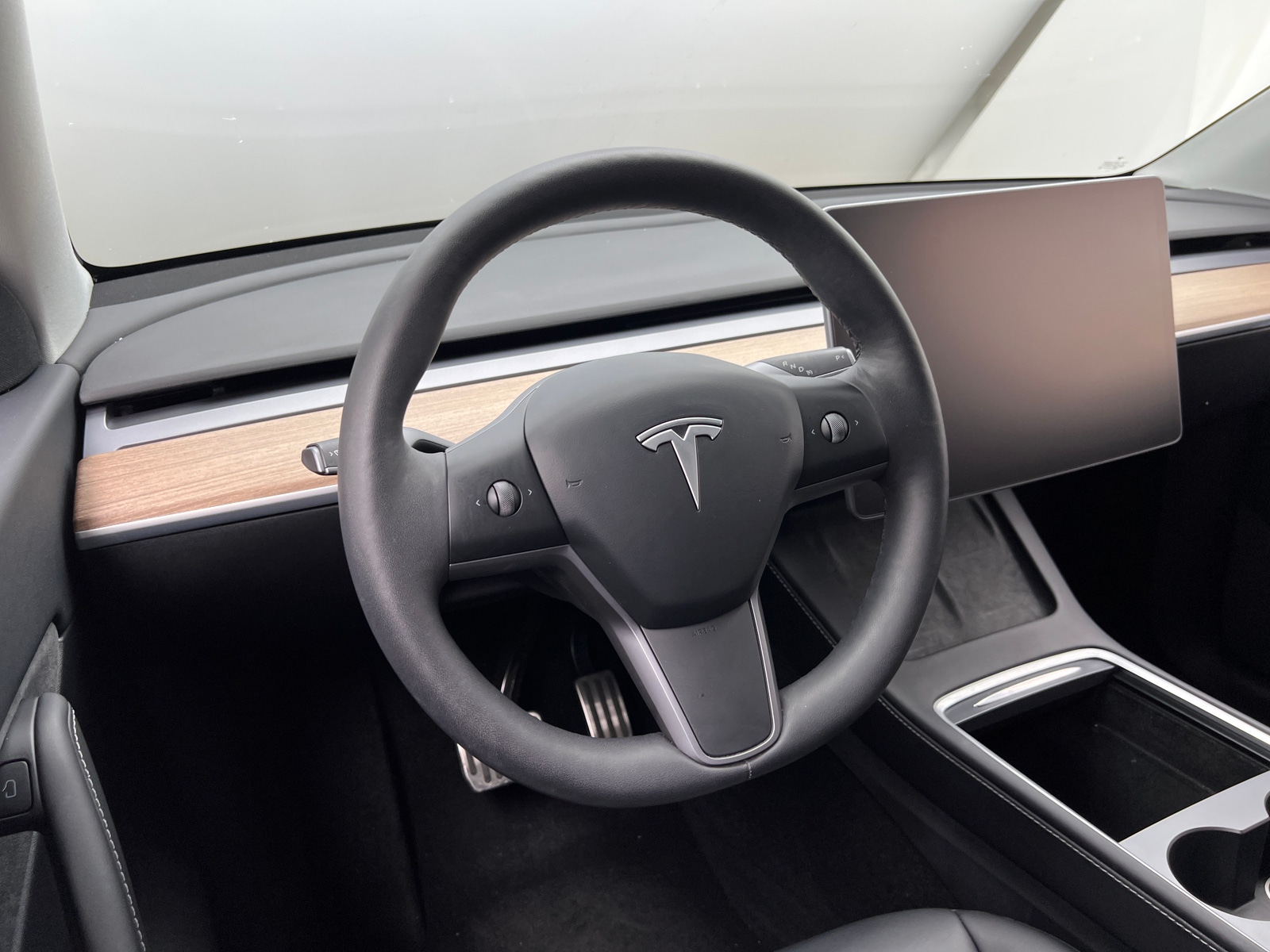 Thumbnail: 2022 Tesla Model Y - 4