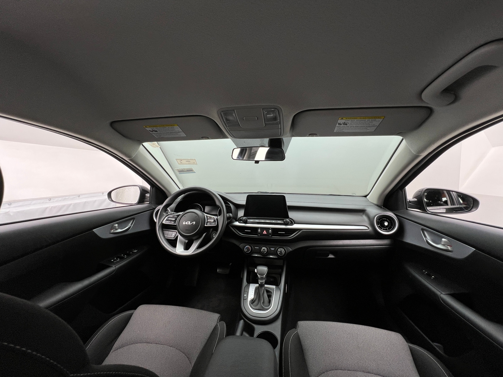 Thumbnail: 2024 Kia Forte - 3