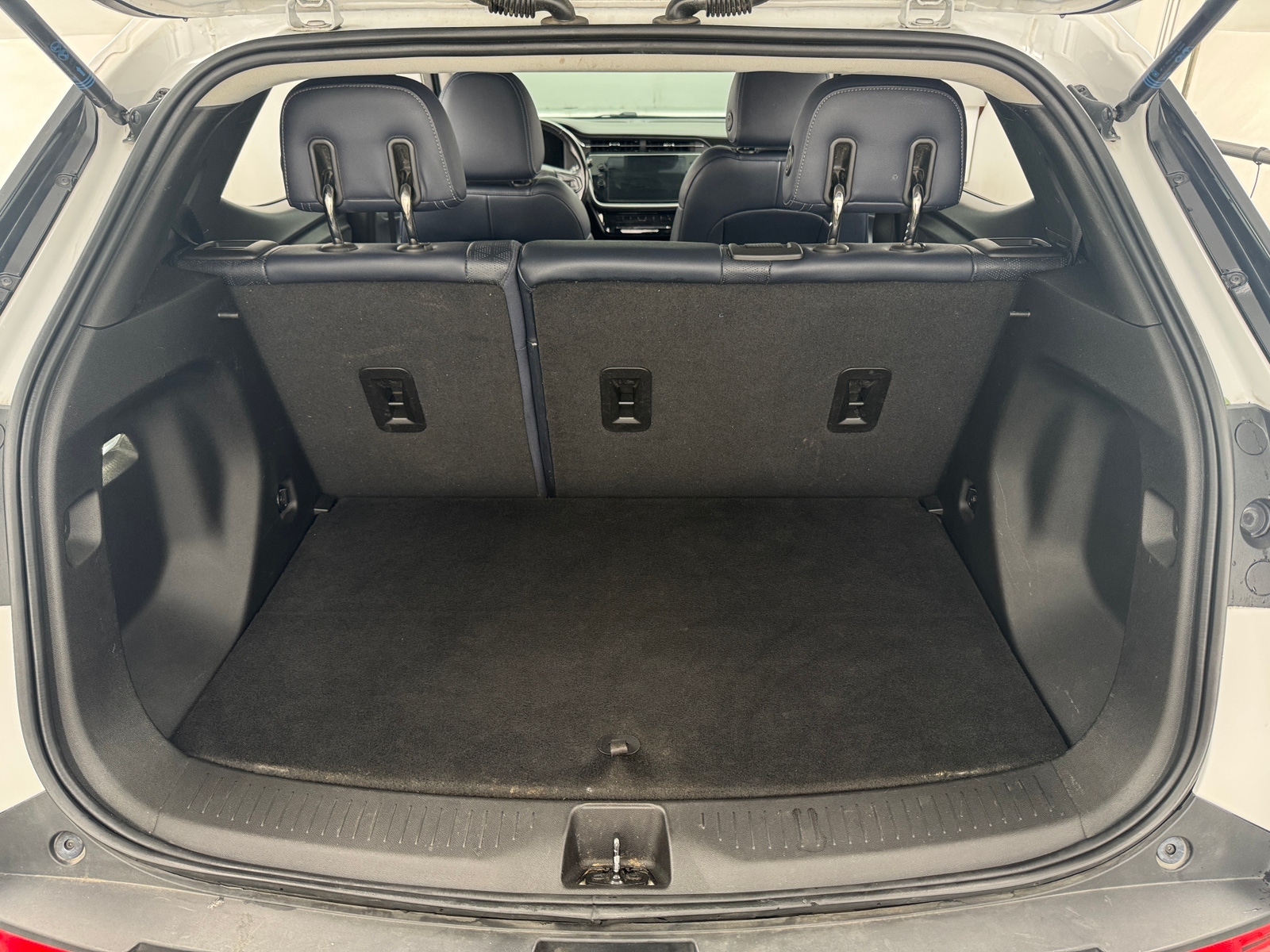 Thumbnail: 2022 Chevrolet Bolt EUV - 6