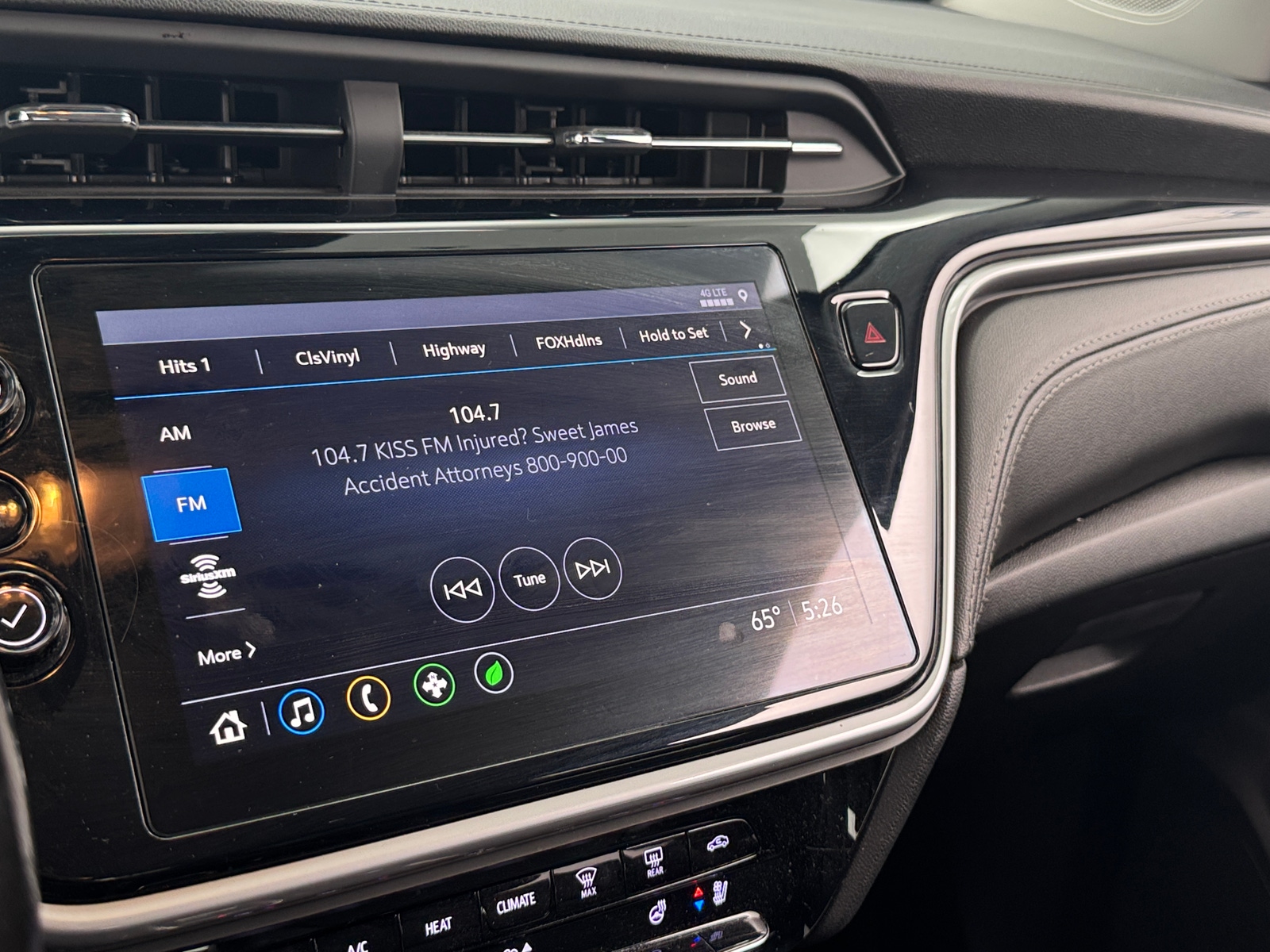 Thumbnail: 2022 Chevrolet Bolt EUV - 3