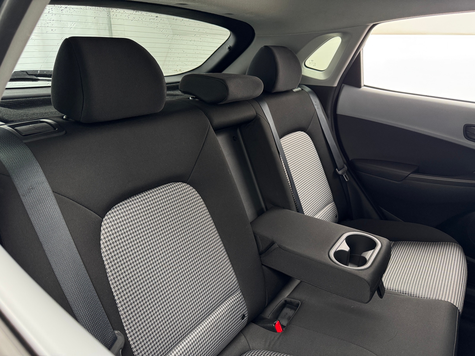 Thumbnail: 2021 Hyundai Kona - 6