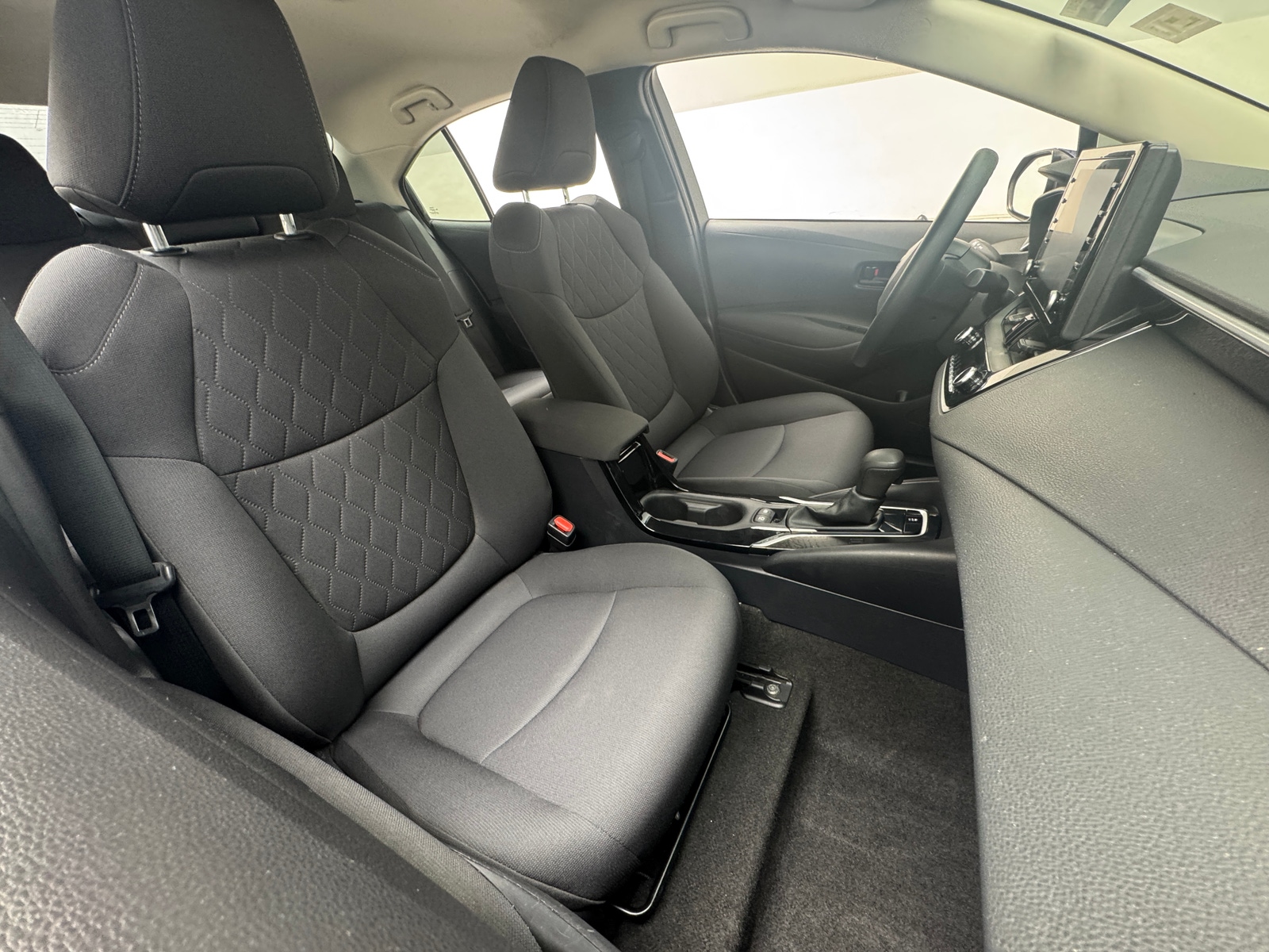 Thumbnail: 2022 Toyota Corolla - 2