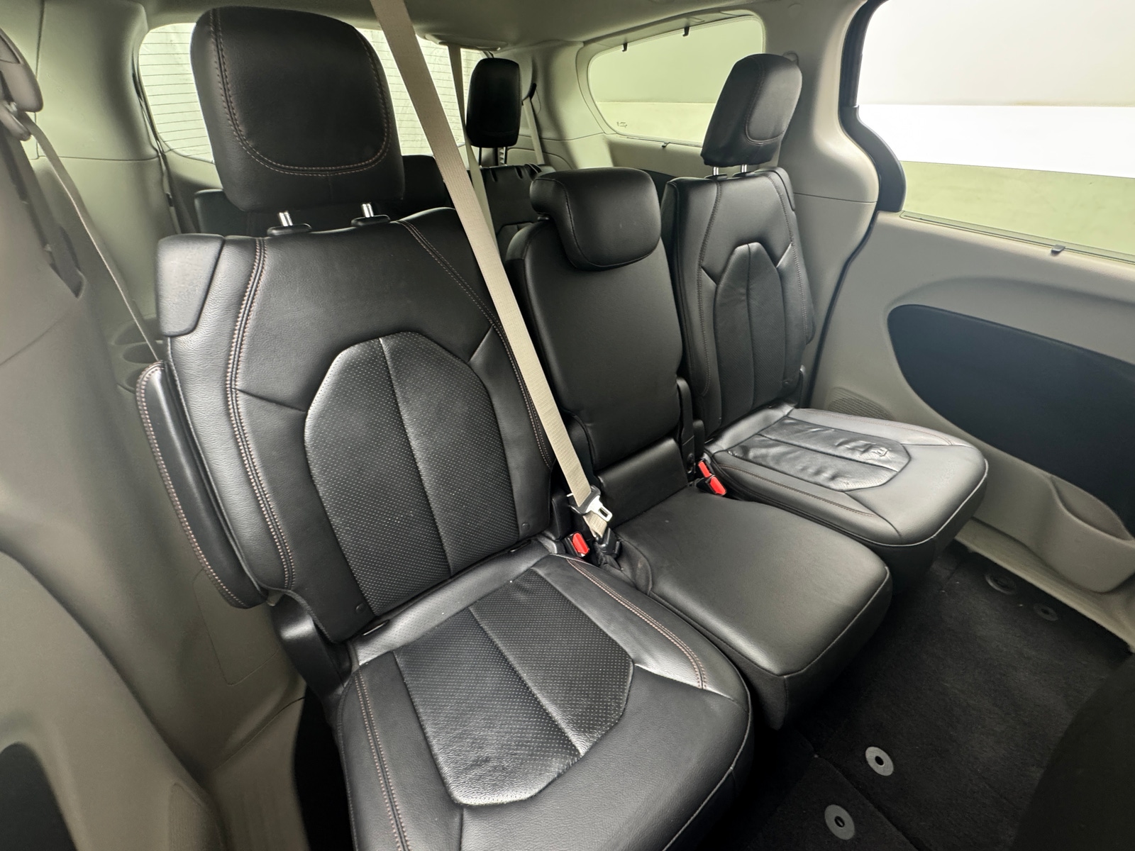 Thumbnail: 2020 Chrysler Pacifica - 5