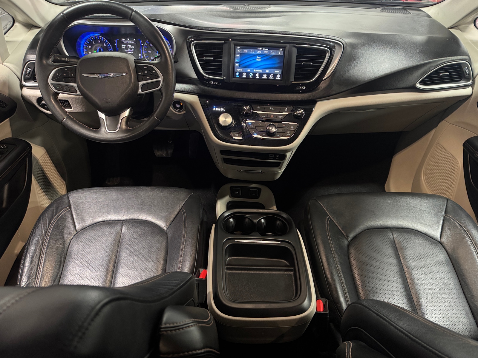 Thumbnail: 2020 Chrysler Pacifica - 2