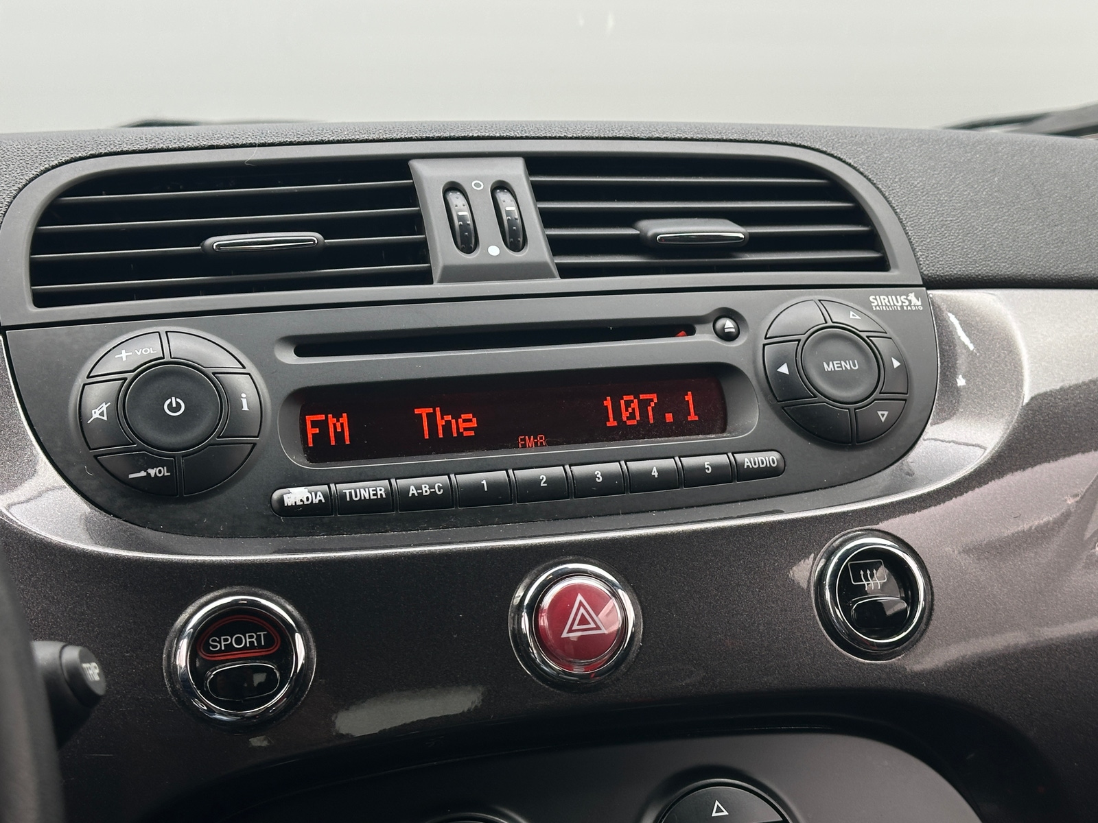 Thumbnail: 2015 Fiat 500 - 4