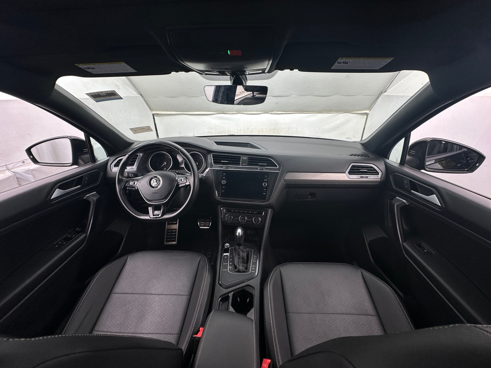 Thumbnail: 2021 Volkswagen Tiguan - 2