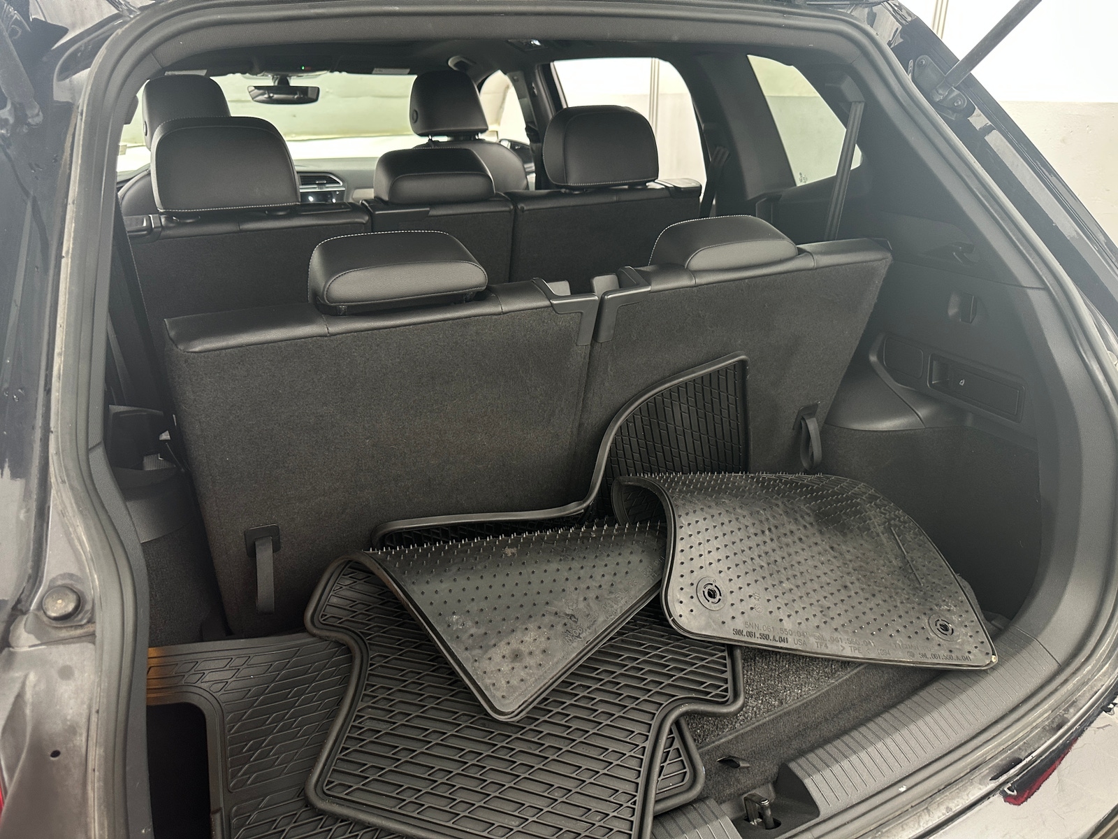 Thumbnail: 2021 Volkswagen Tiguan - 6