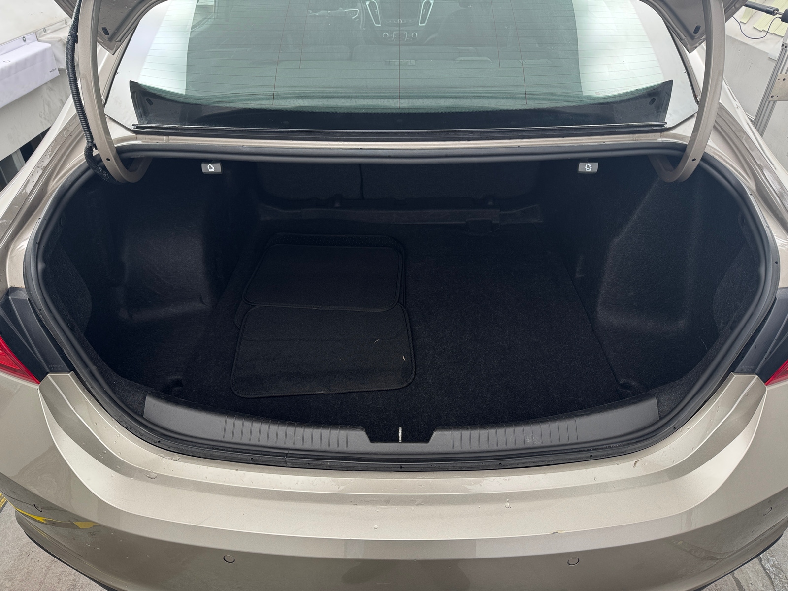 Thumbnail: 2024 Chevrolet Malibu - 7