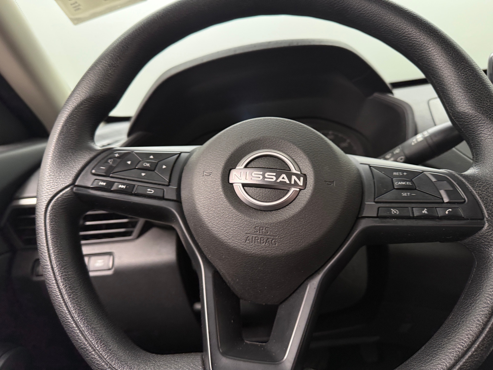 Thumbnail: 2024 Nissan Altima - 5