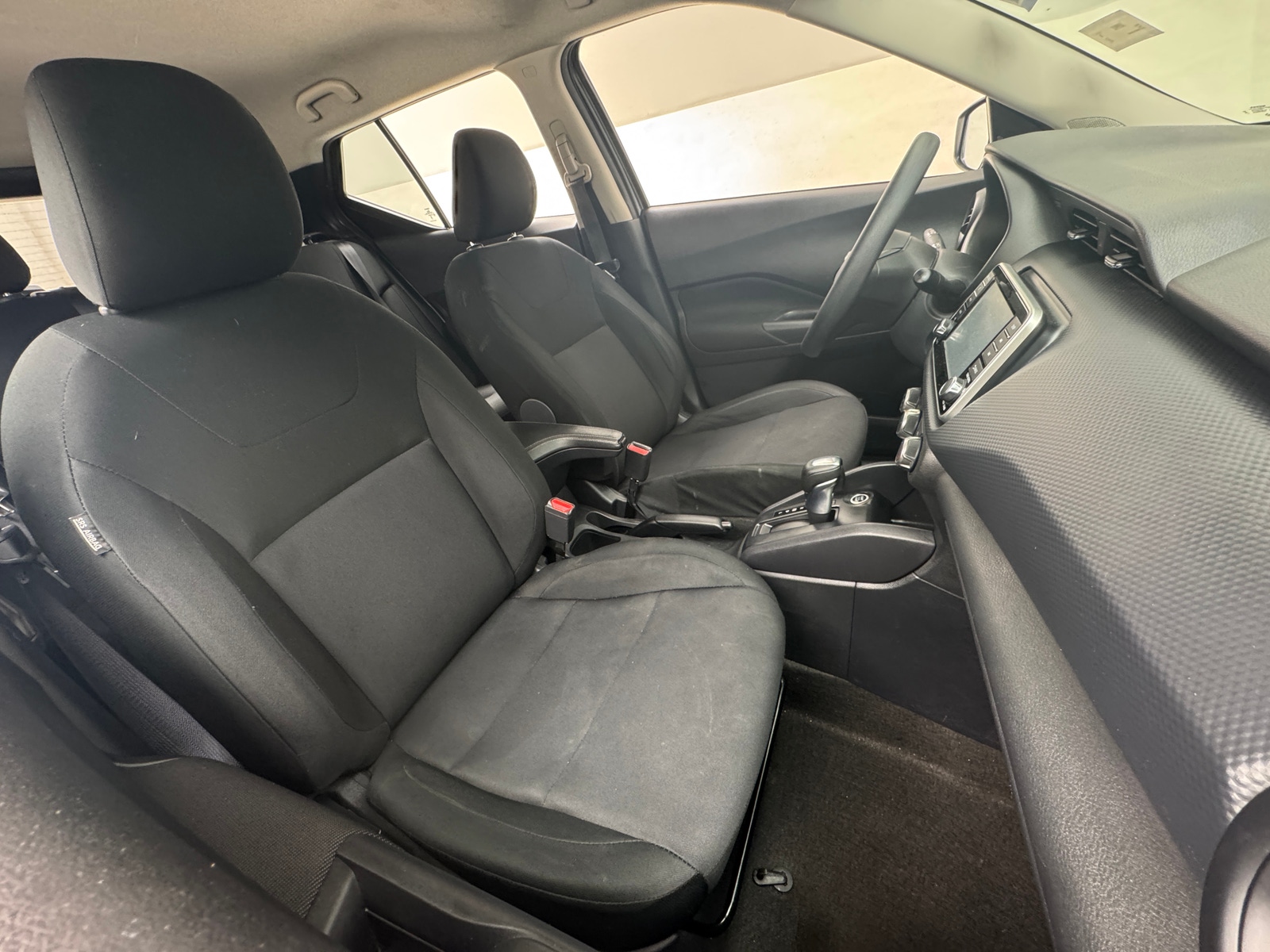 Thumbnail: 2023 Nissan Kicks - 2