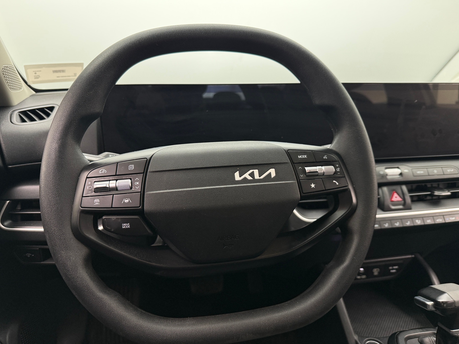 Thumbnail: 2025 Kia K4 - 5