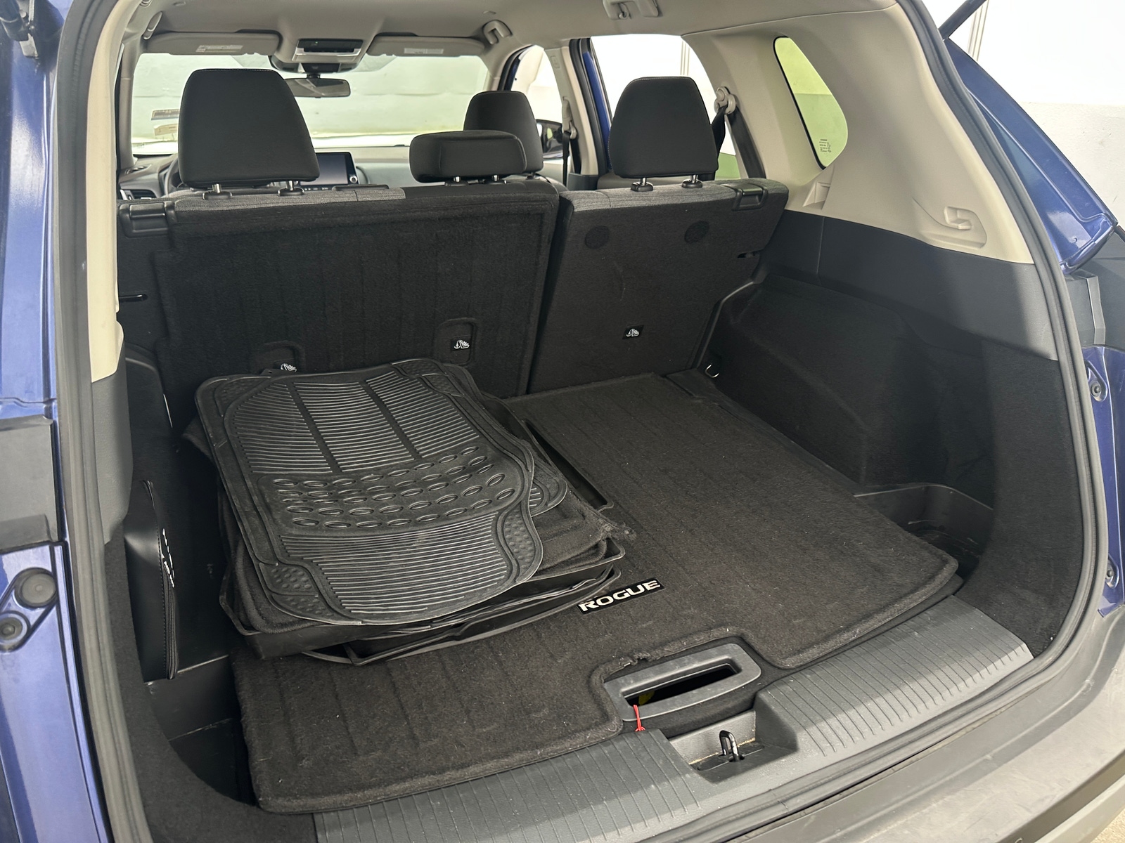 Thumbnail: 2023 Nissan Rogue - 7