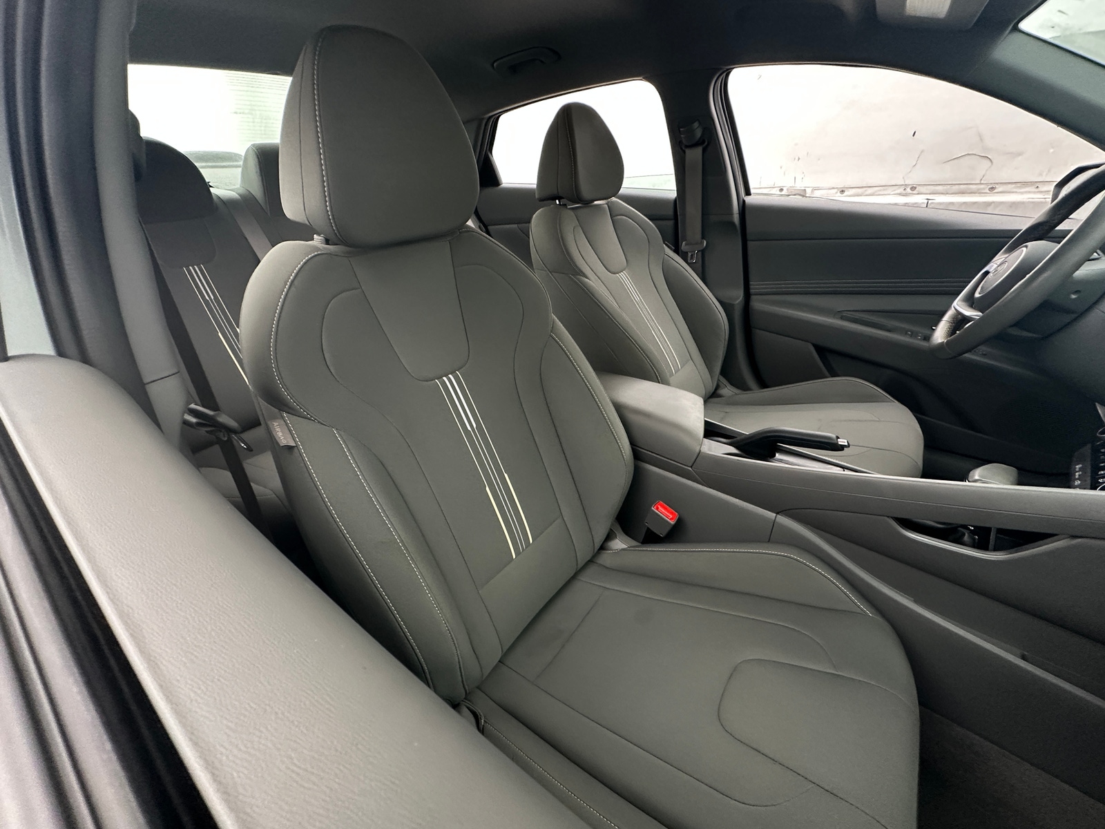 Thumbnail: 2025 Hyundai Elantra - 2