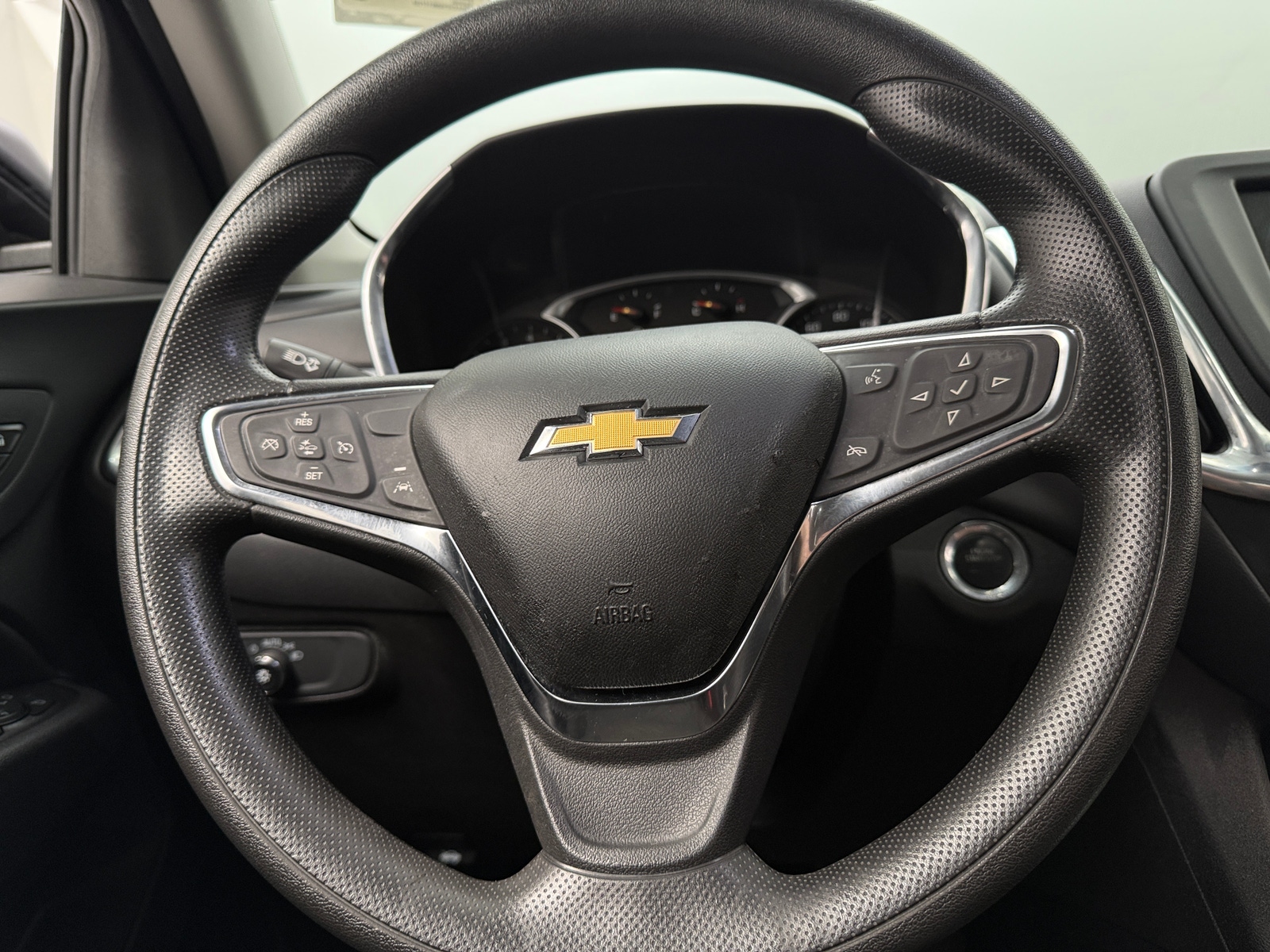 Thumbnail: 2021 Chevrolet Equinox - 5