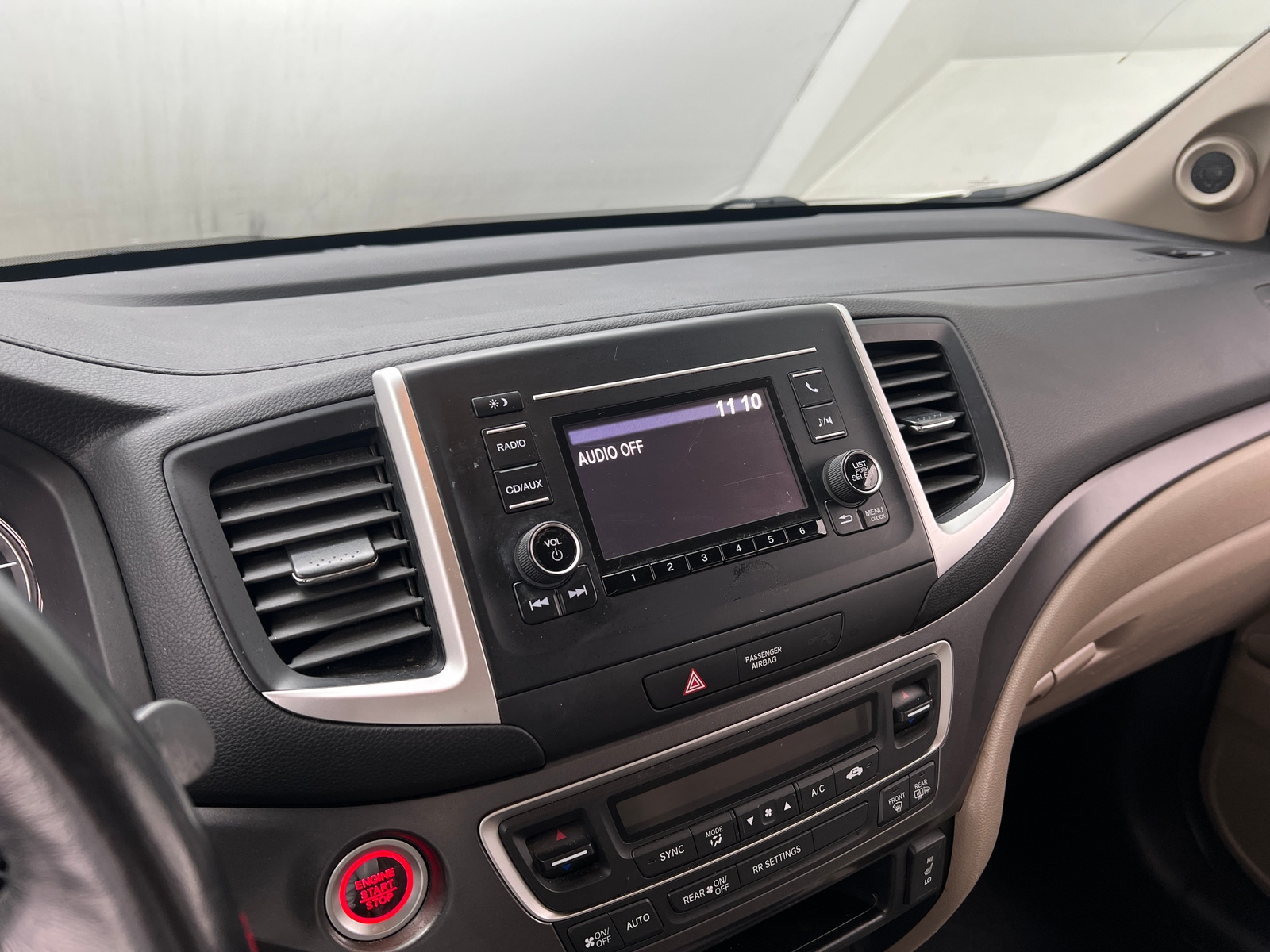 Thumbnail: 2017 Honda Ridgeline - 3