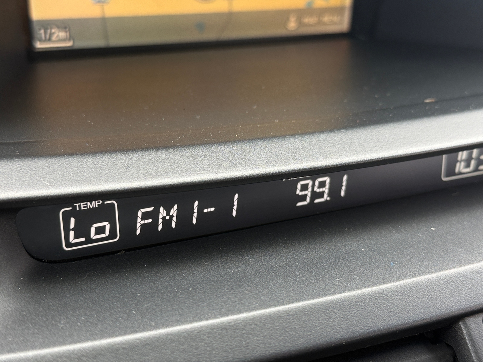 Thumbnail: 2011 Honda Accord Crosstour - 3