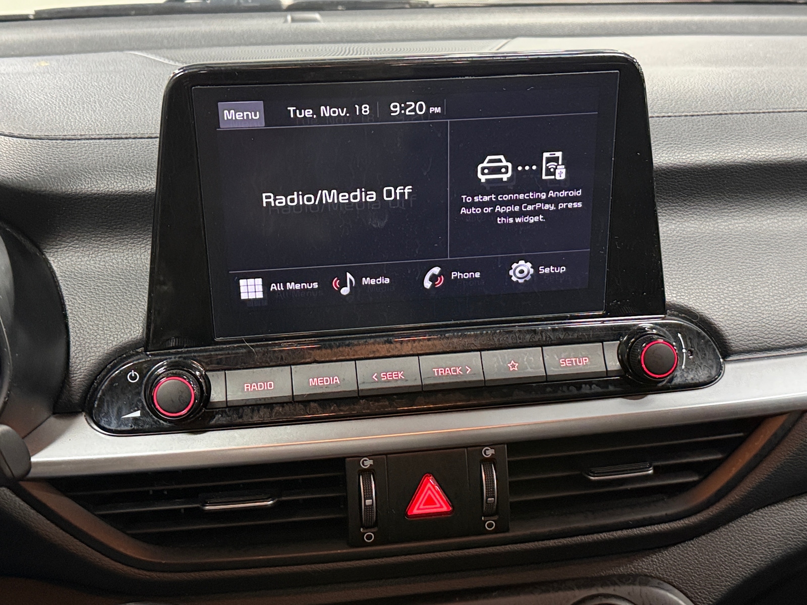 Thumbnail: 2024 Kia Forte - 4