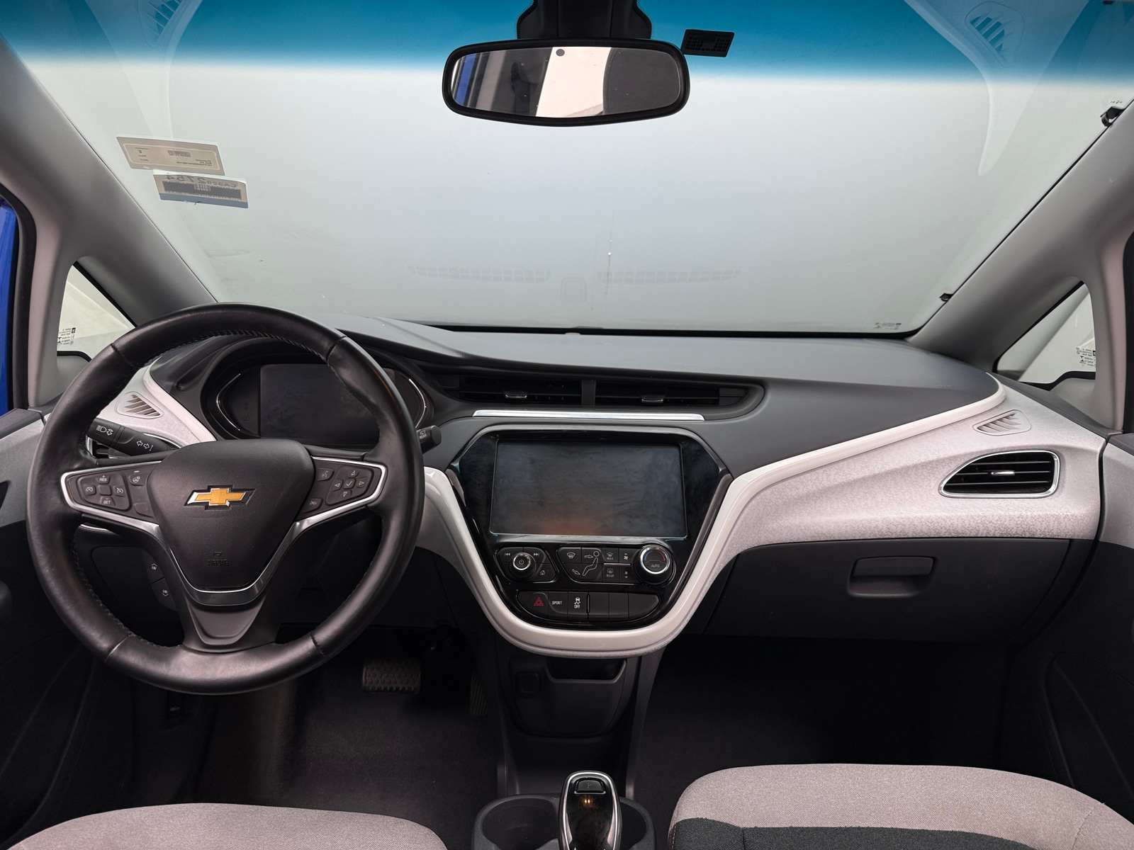 Thumbnail: 2017 Chevrolet Bolt EV - 3