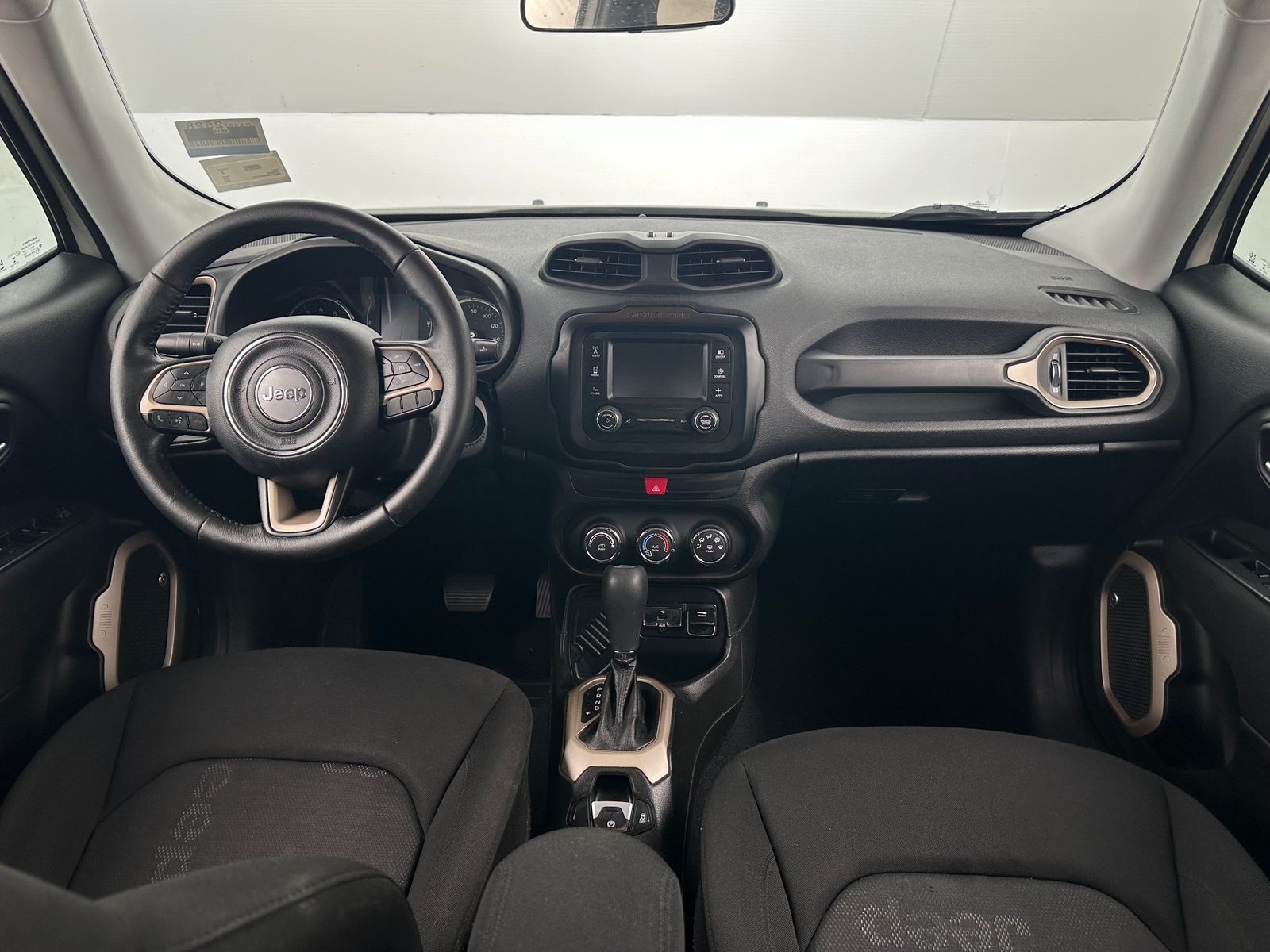 Thumbnail: 2017 Jeep Renegade - 3